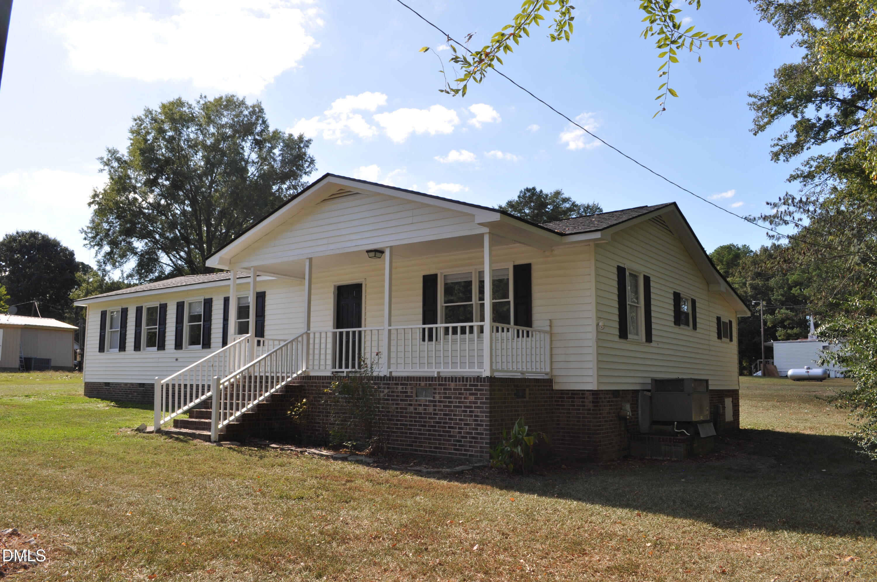 property viewer photo 4