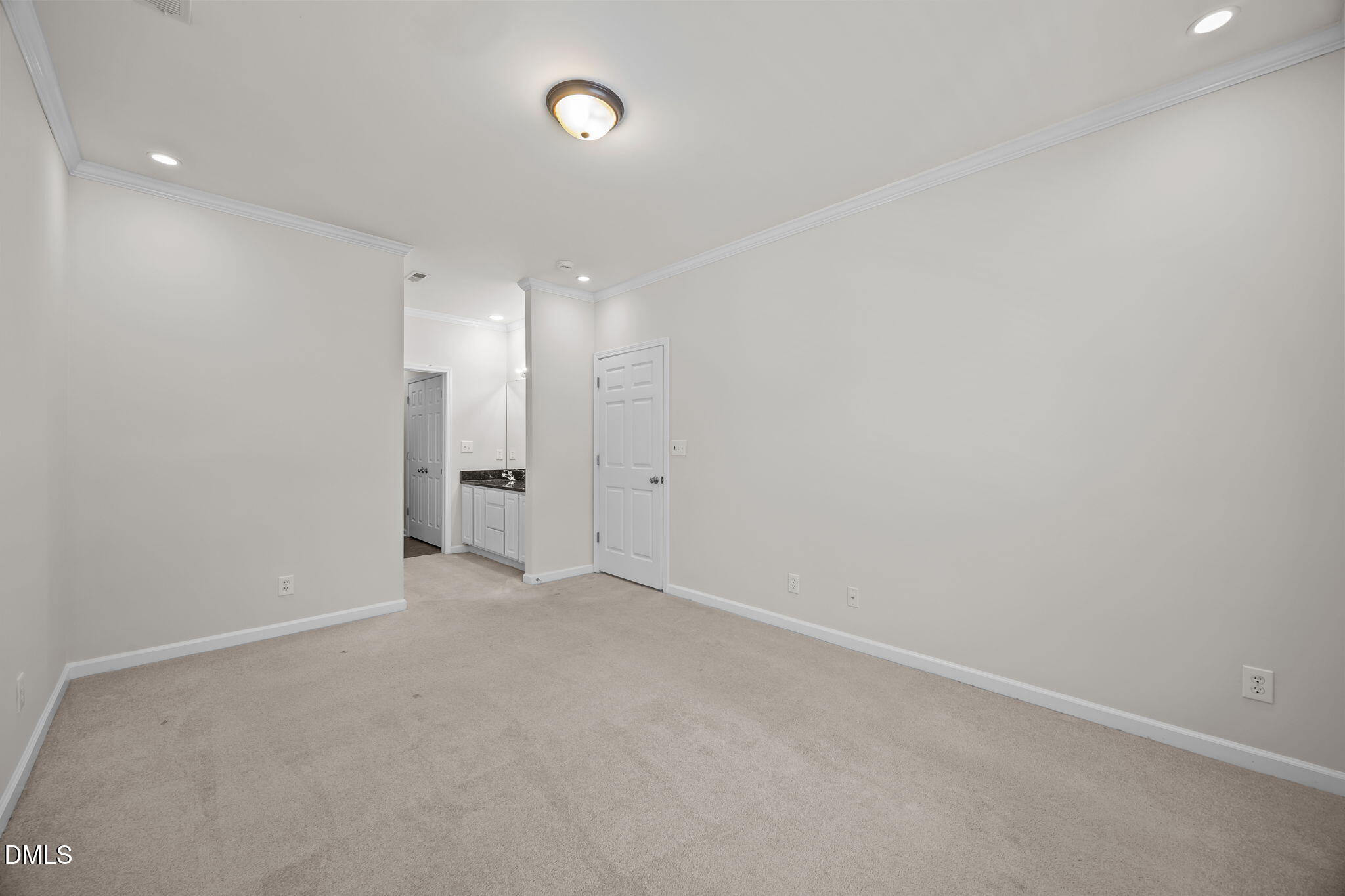 property viewer photo 21