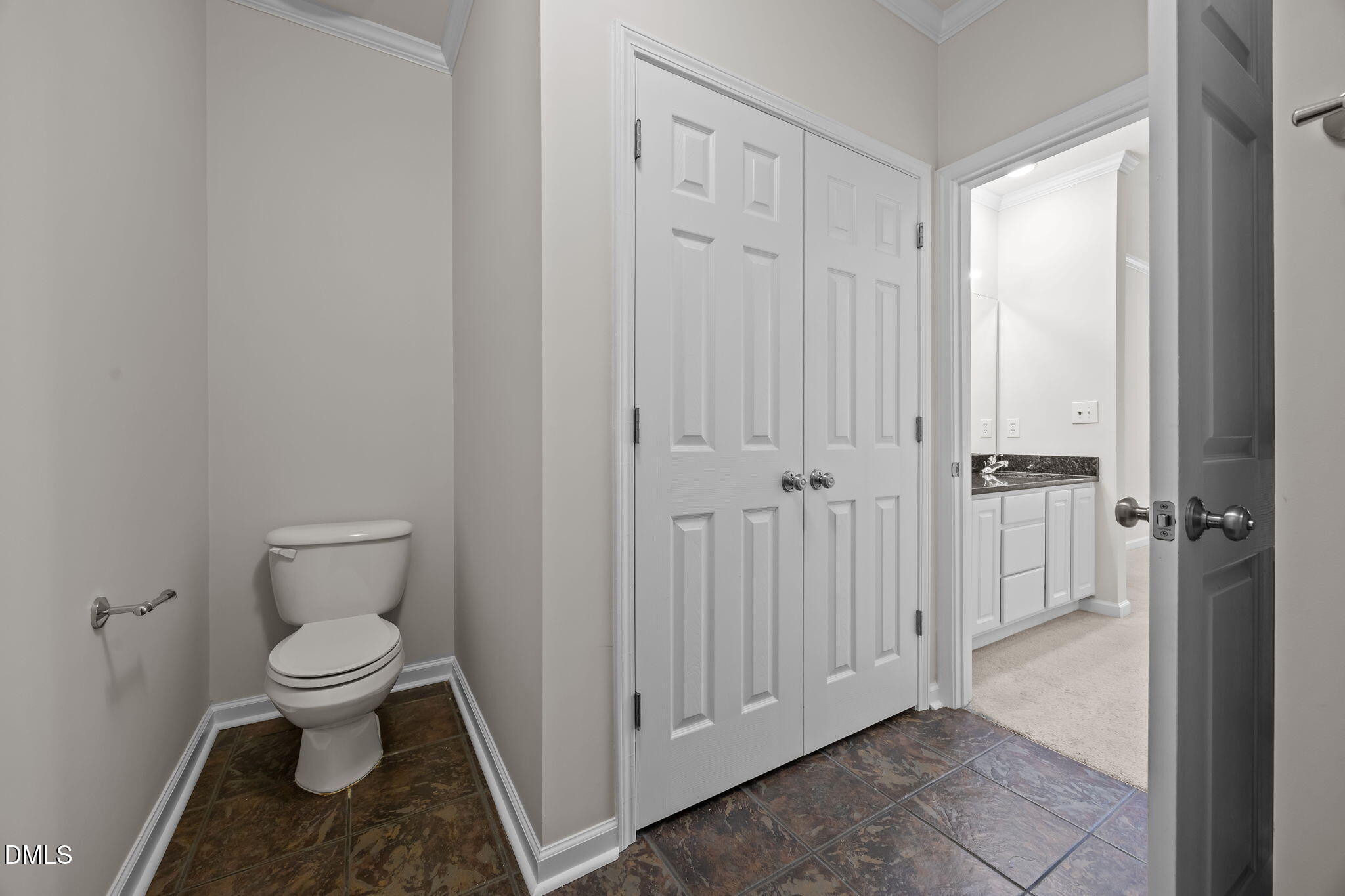 property viewer photo 27