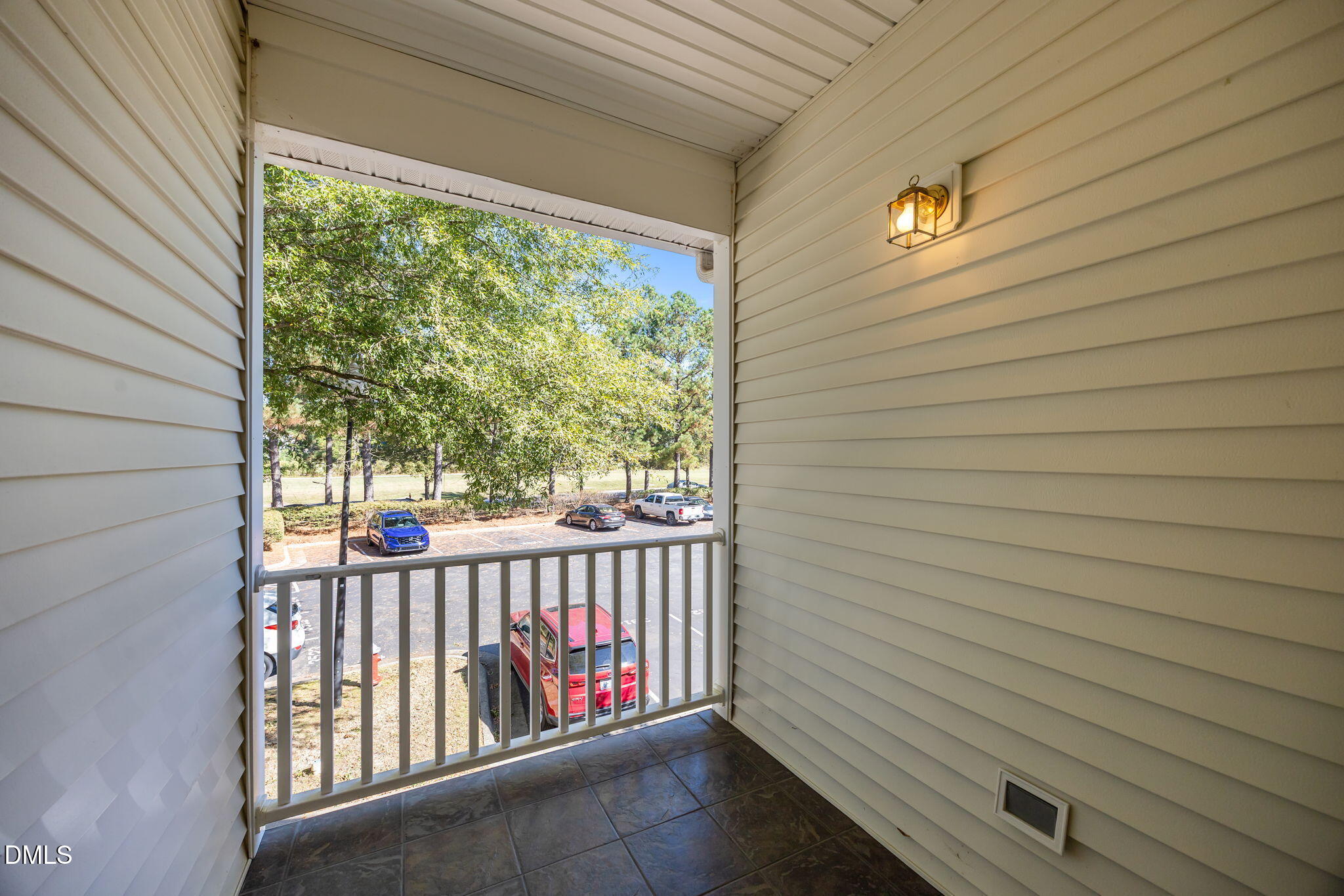 property viewer photo 29