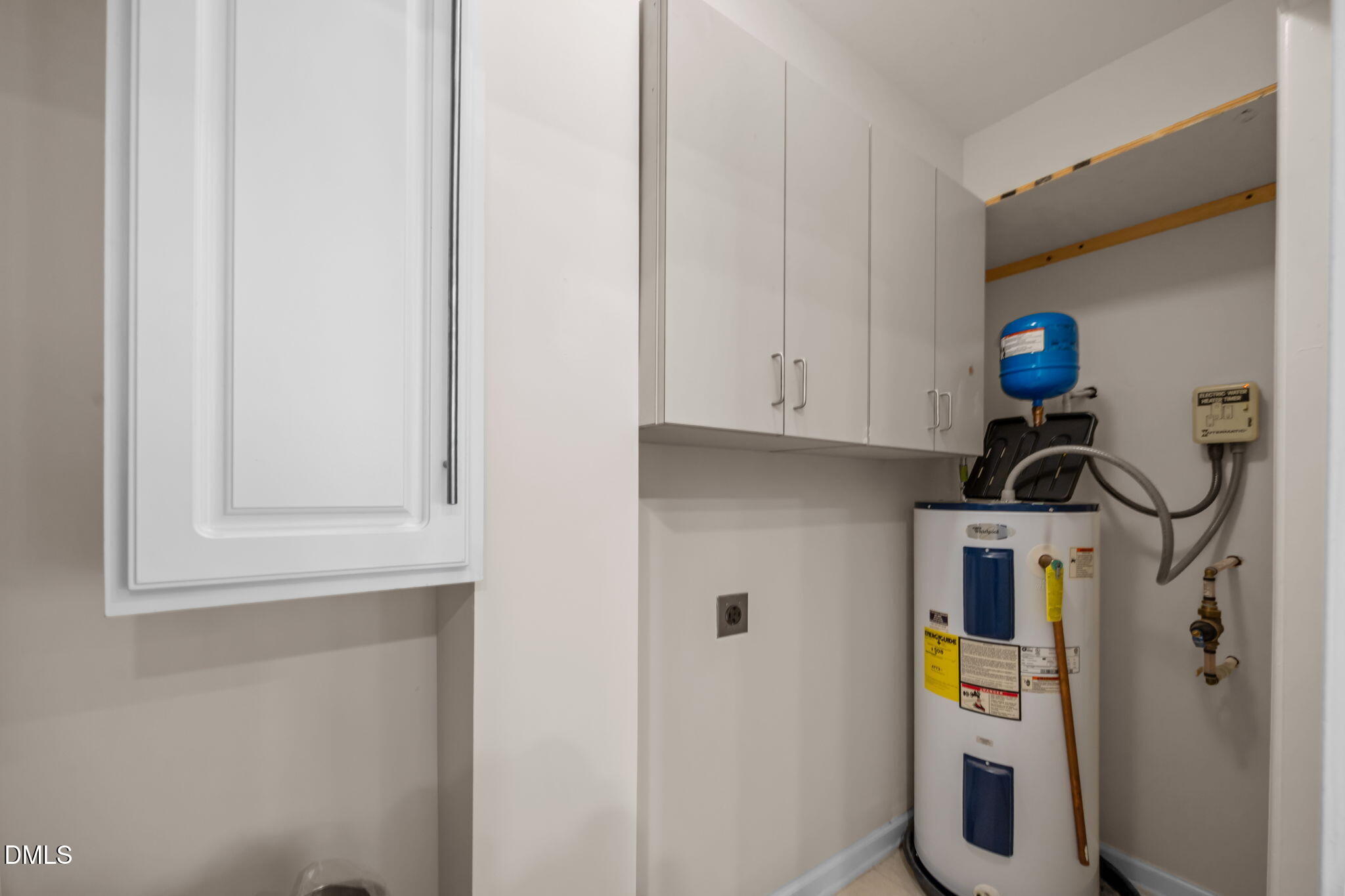 property viewer photo 30