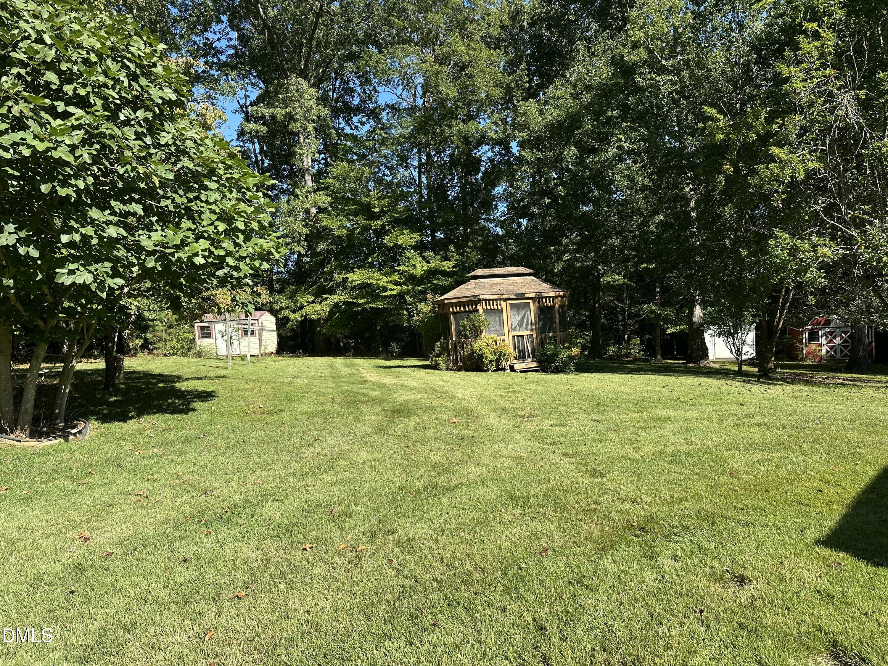 property viewer photo 4