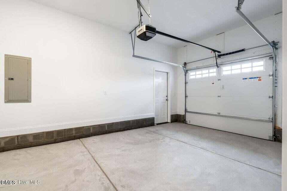 property viewer photo 10