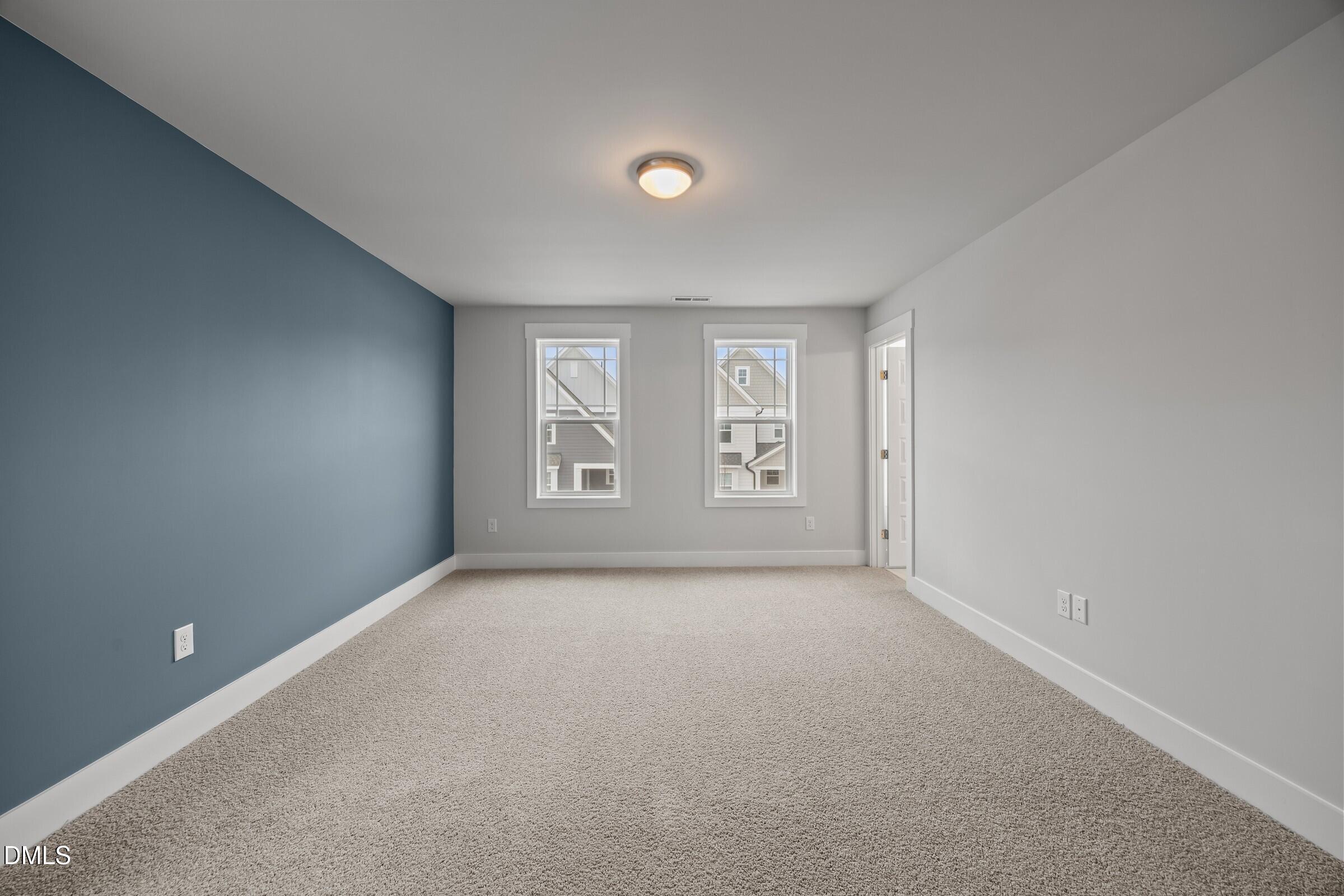 property viewer photo 20
