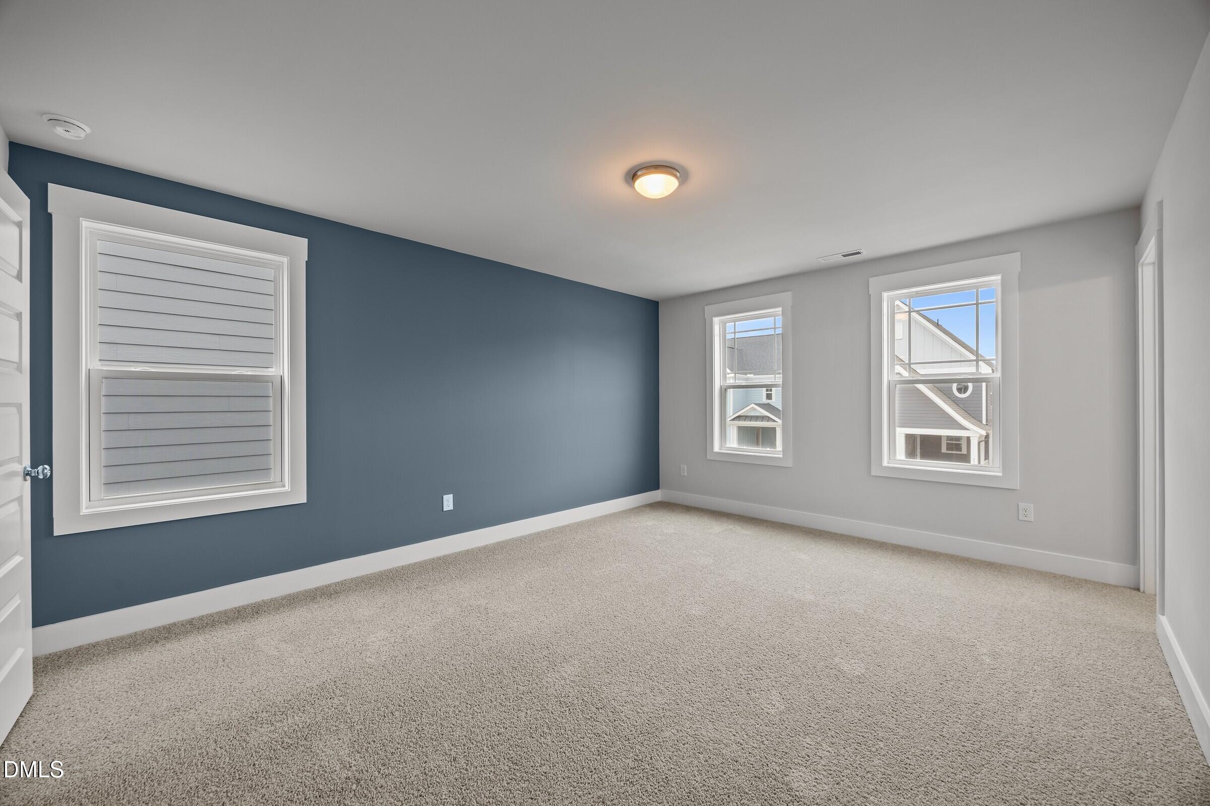 property viewer photo 22