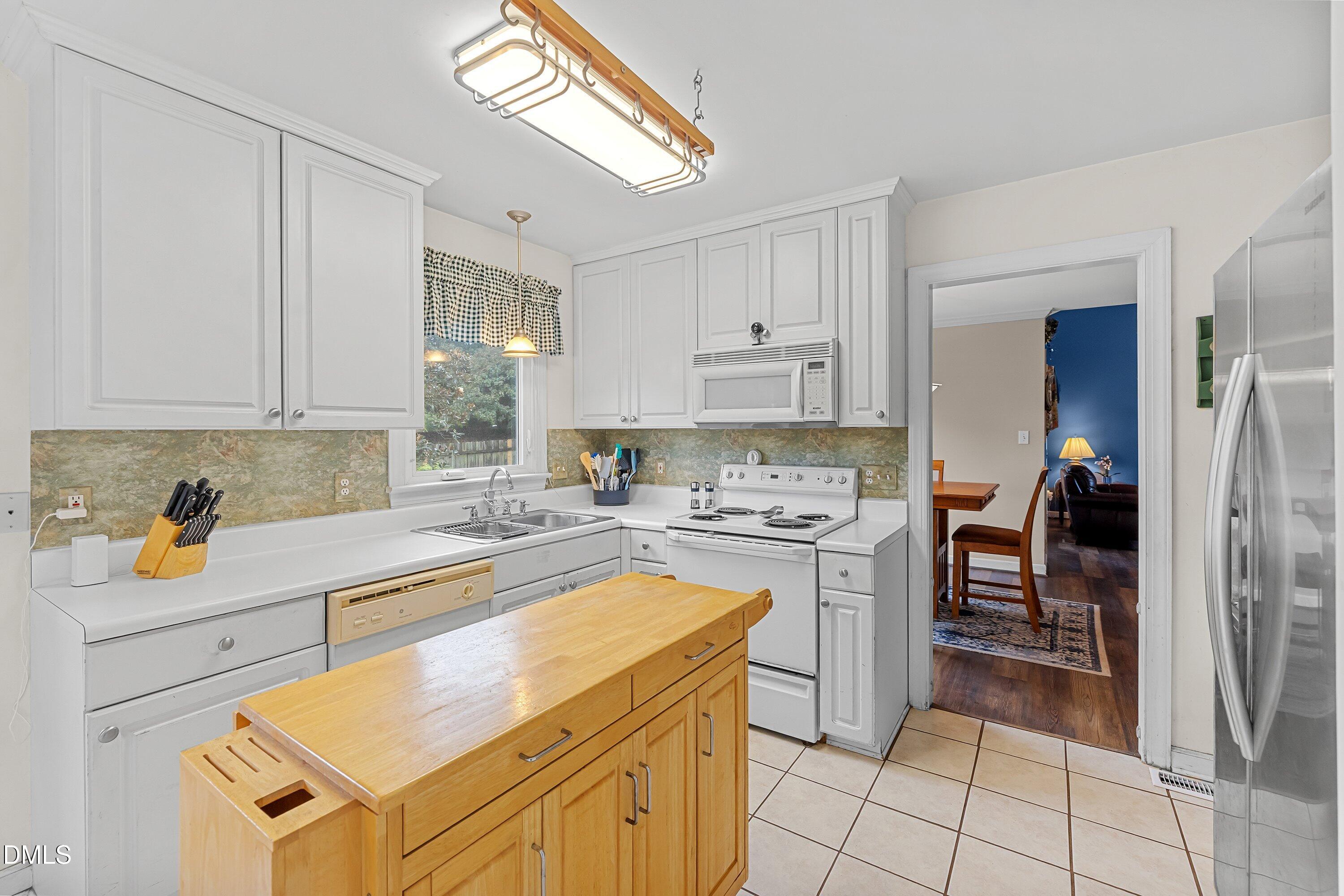 property viewer photo 13