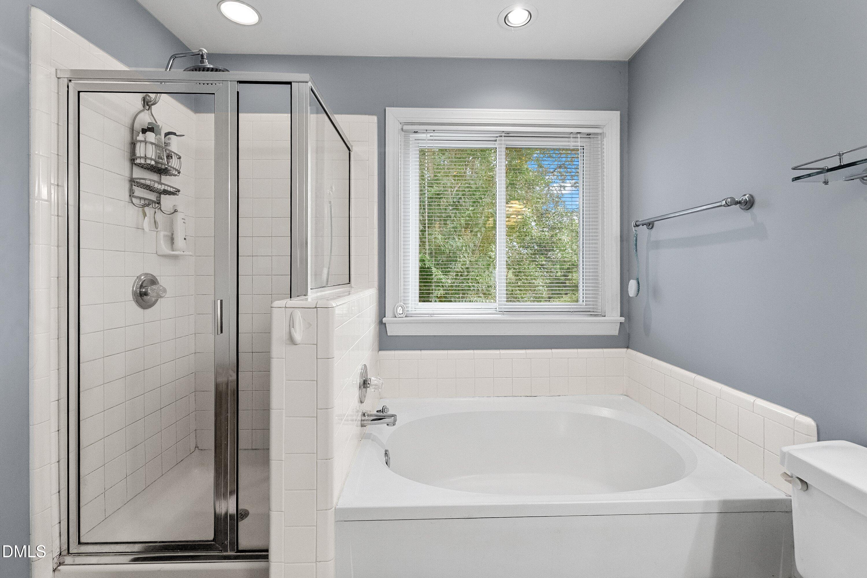property viewer photo 19