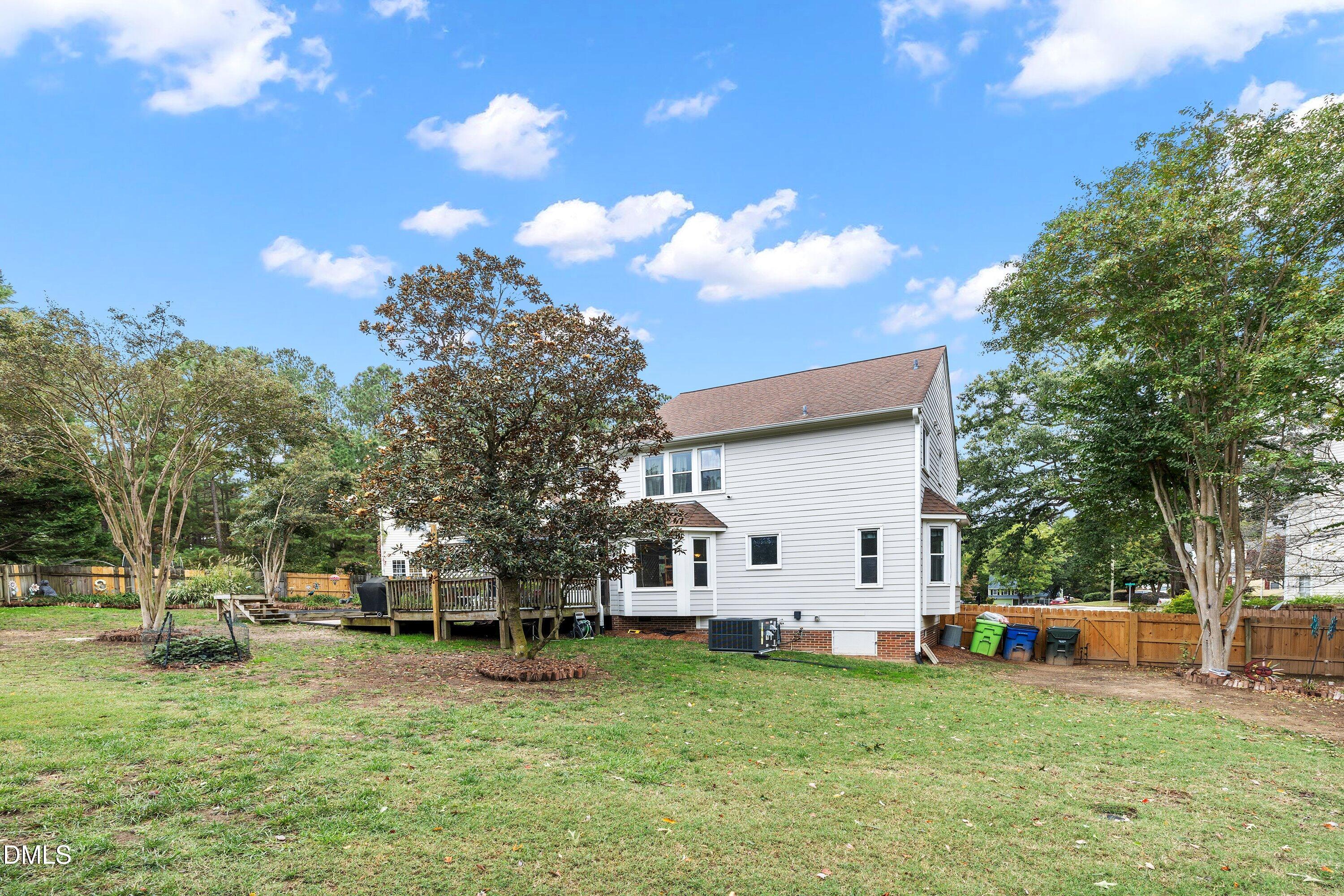 property viewer photo 30