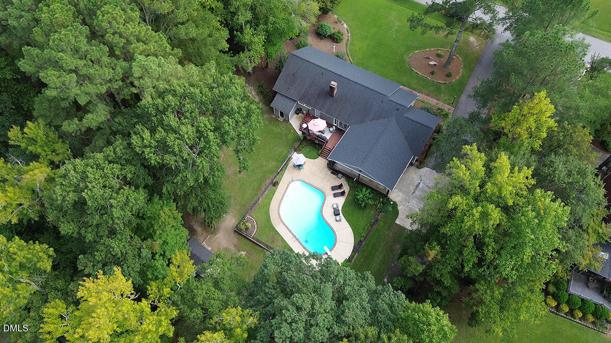 main property photo 60