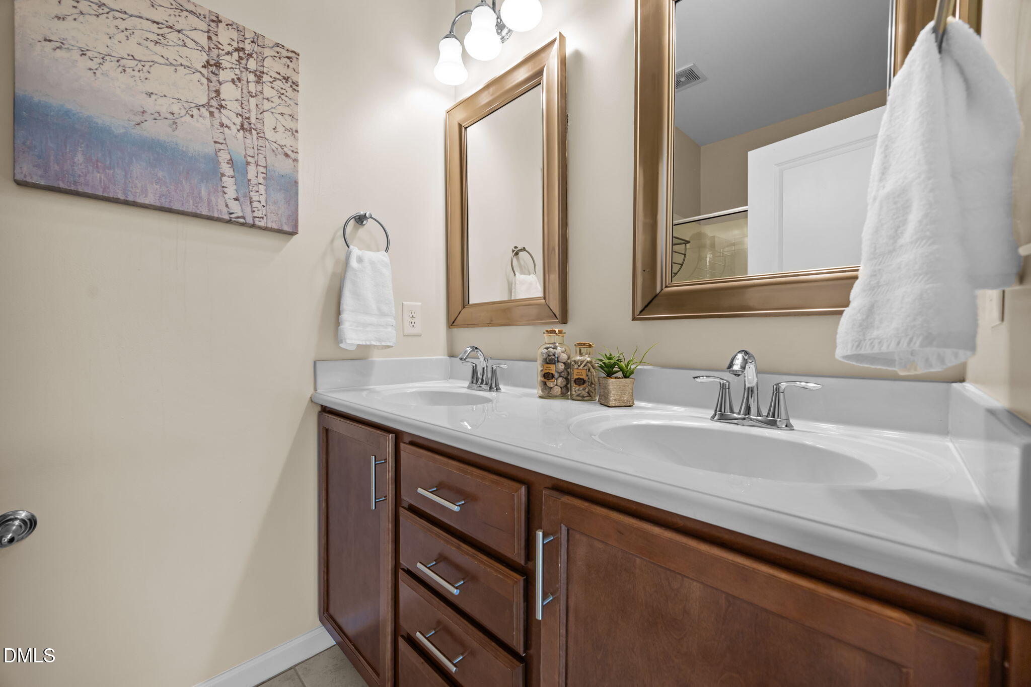 property viewer photo 10