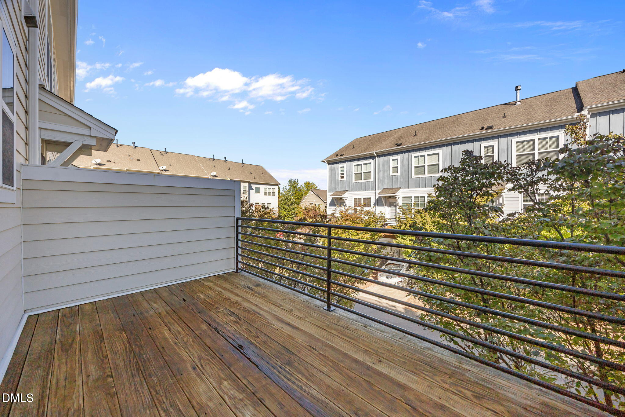 property viewer photo 18