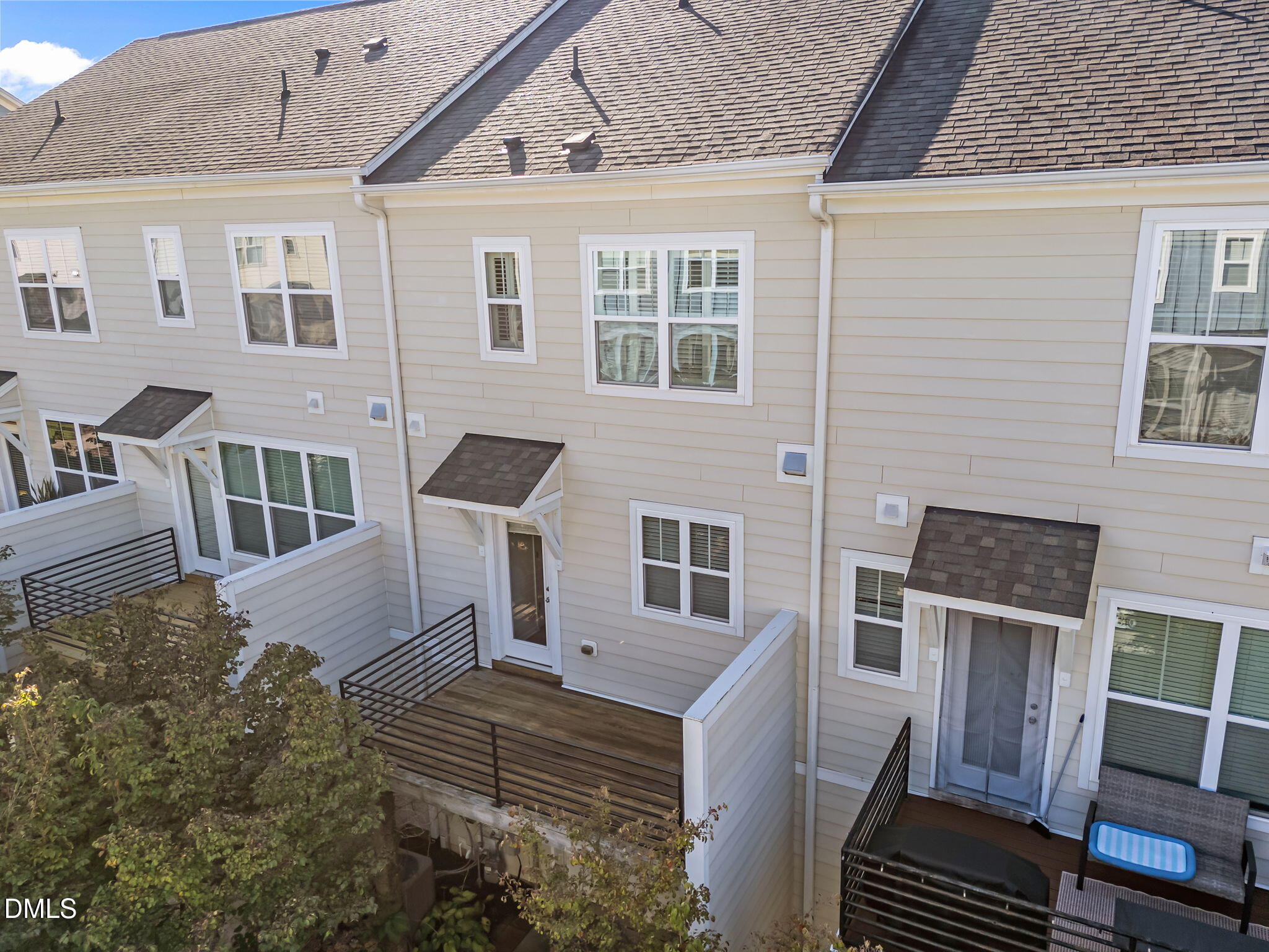 property viewer photo 20