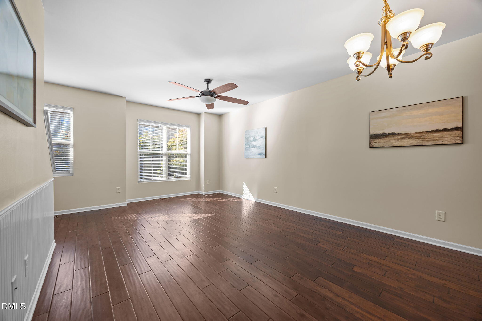 property viewer photo 5