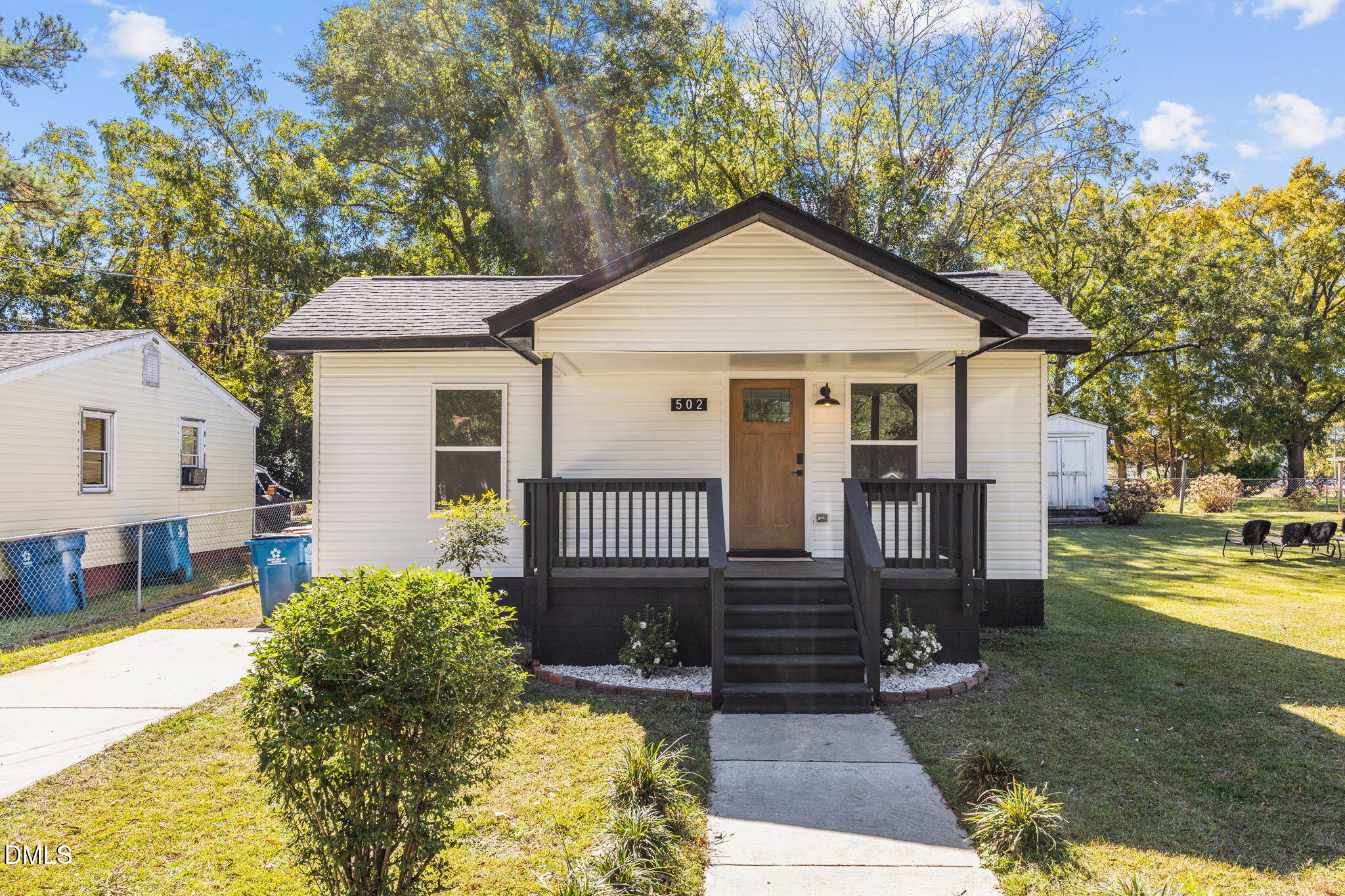 property viewer photo 1