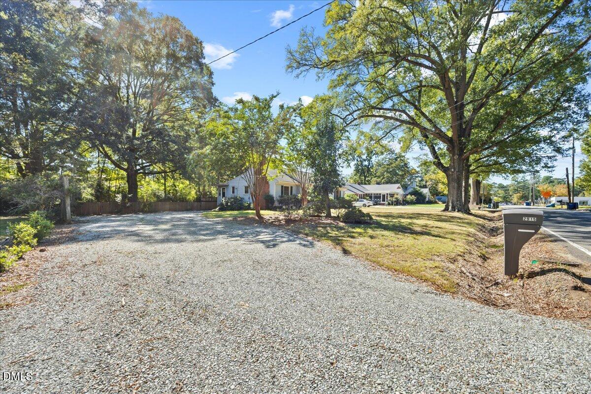 property viewer photo 3