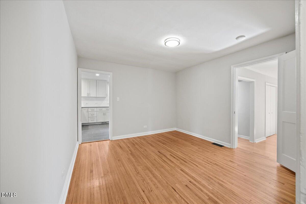 property viewer photo 8