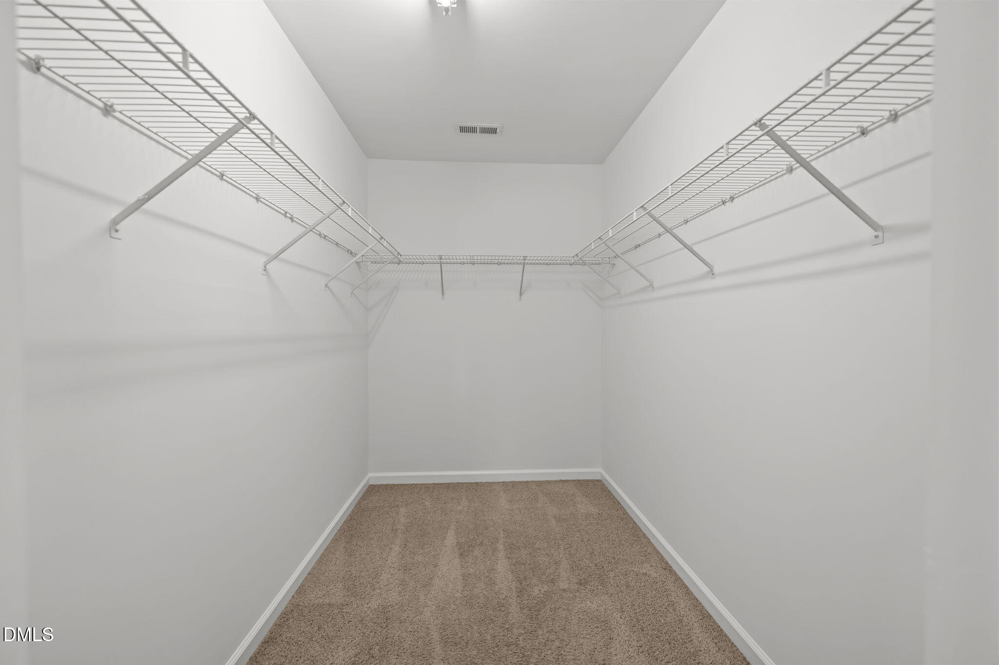property viewer photo 15