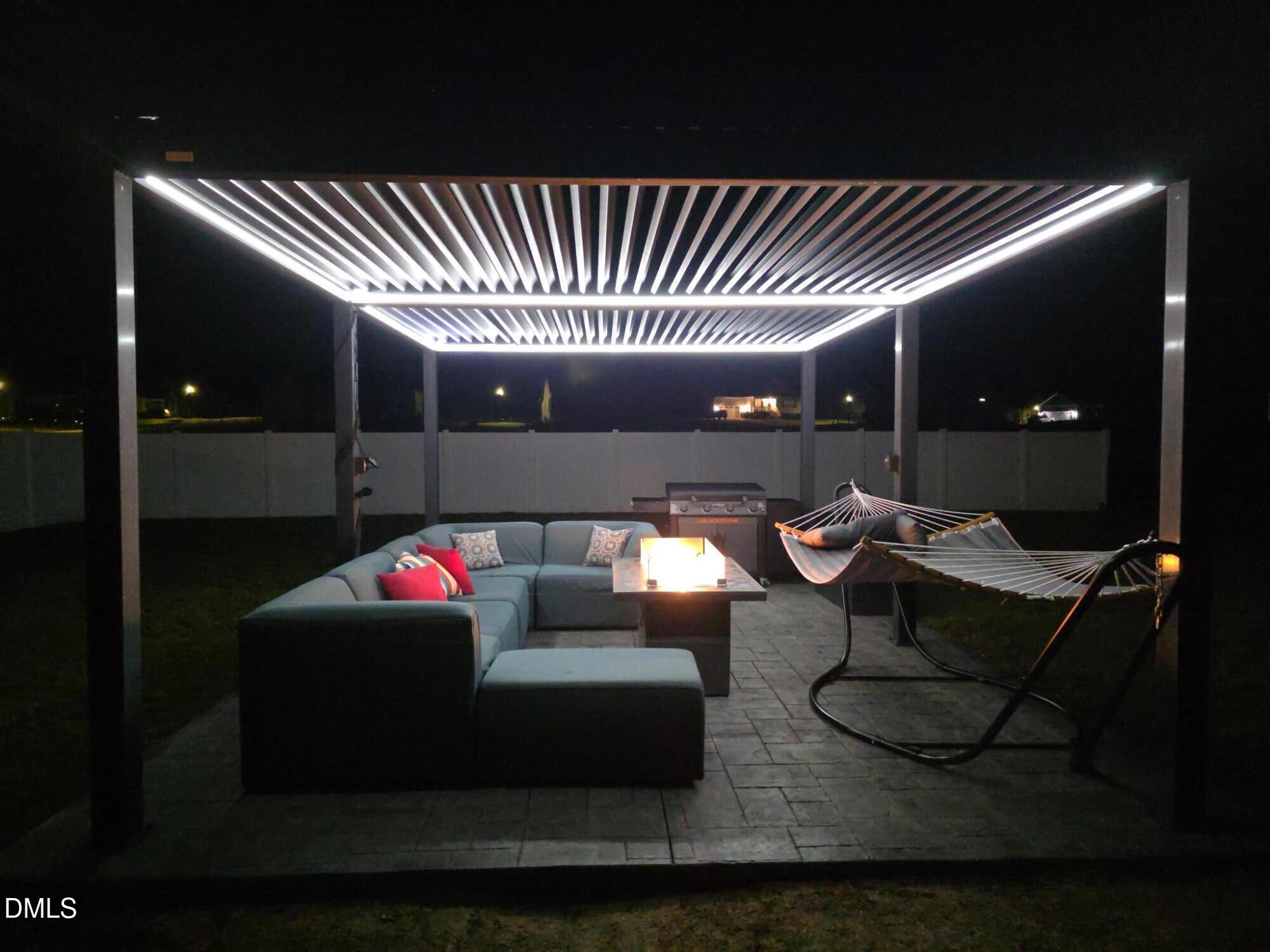 property viewer photo 41