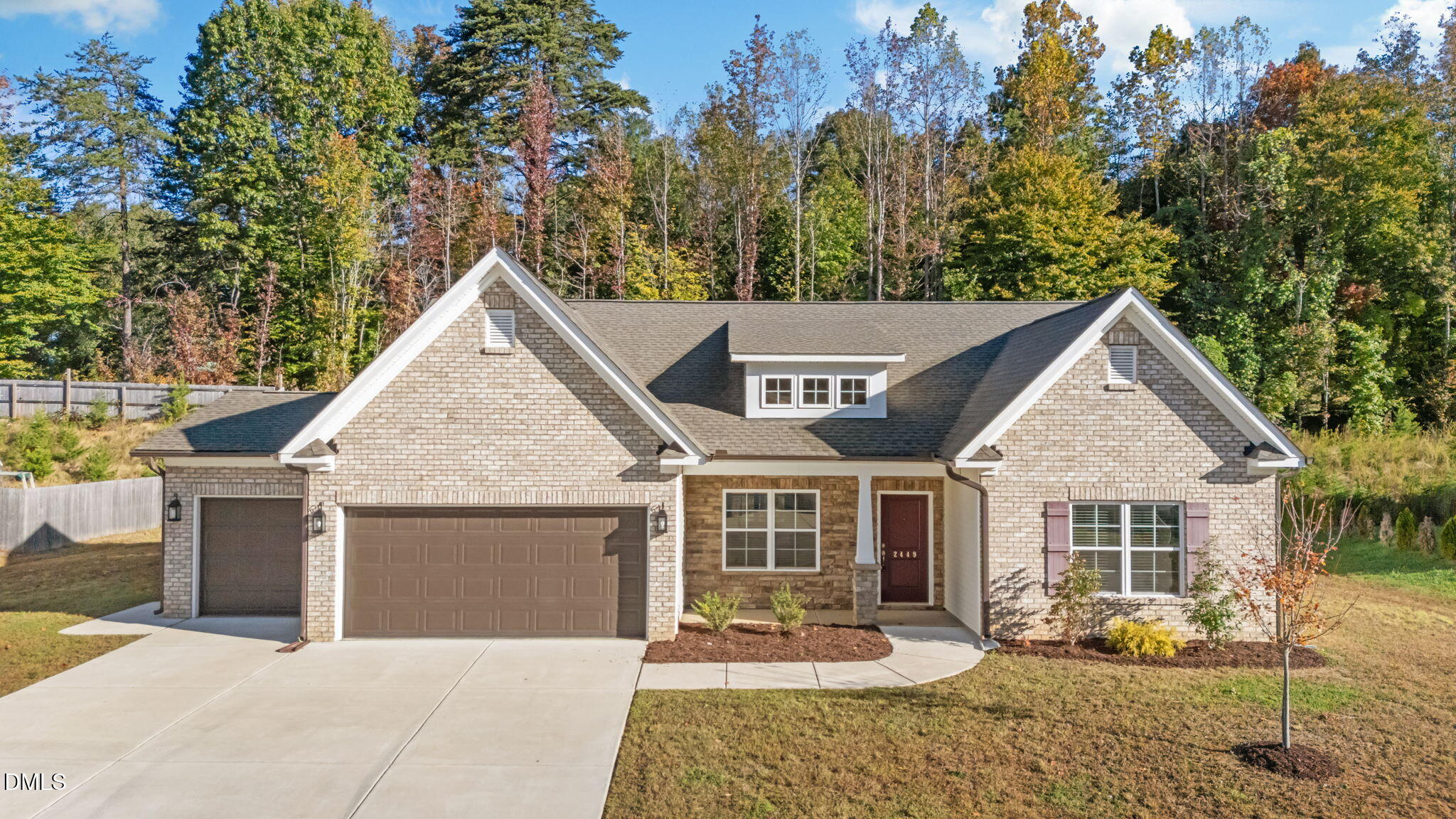 main property photo 0