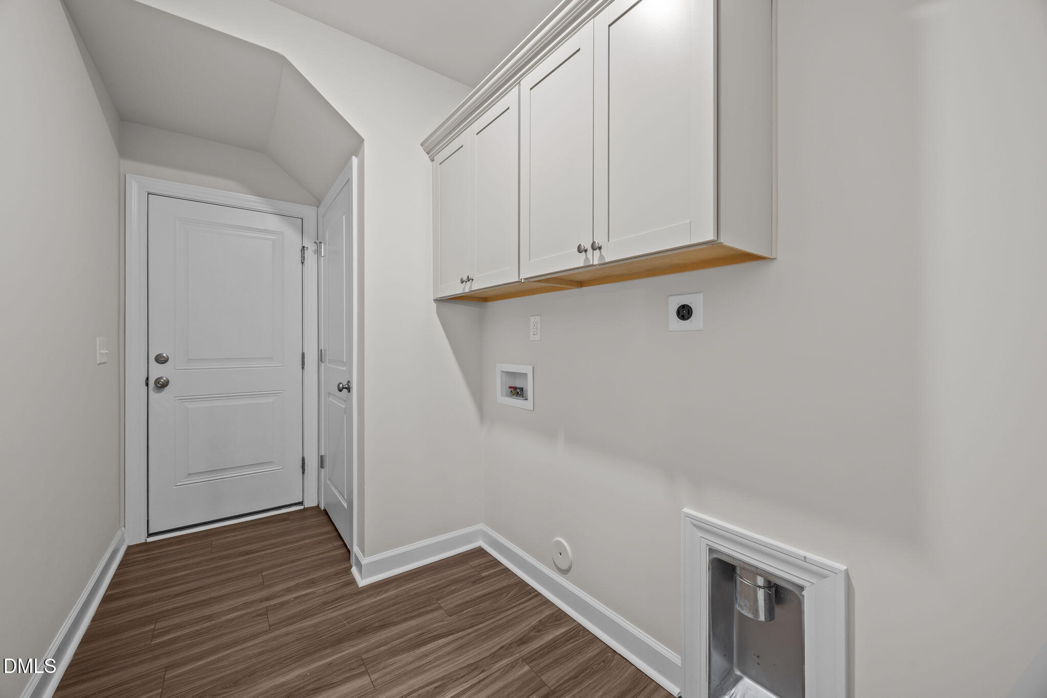 property viewer photo 33