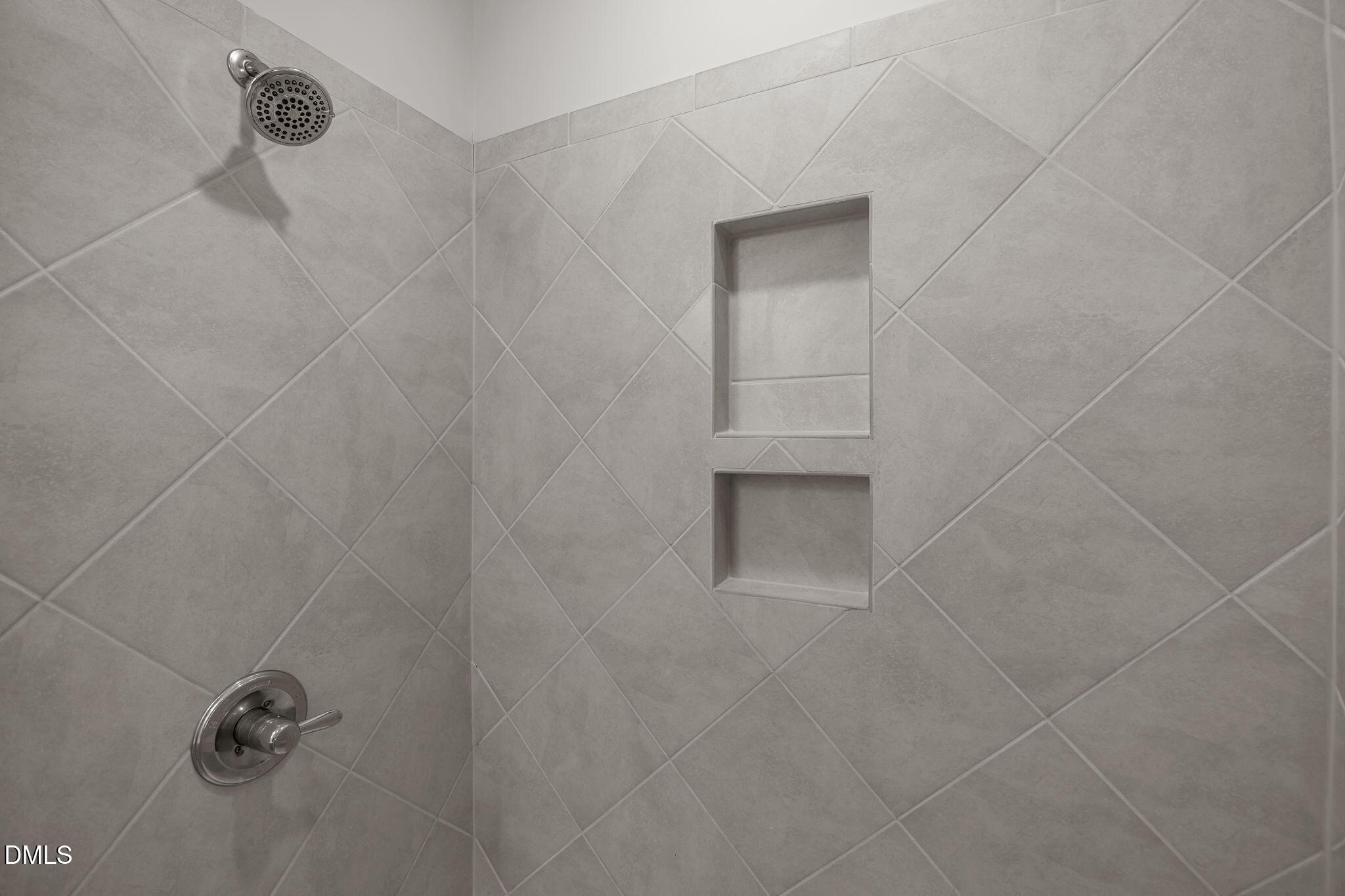 property viewer photo 38