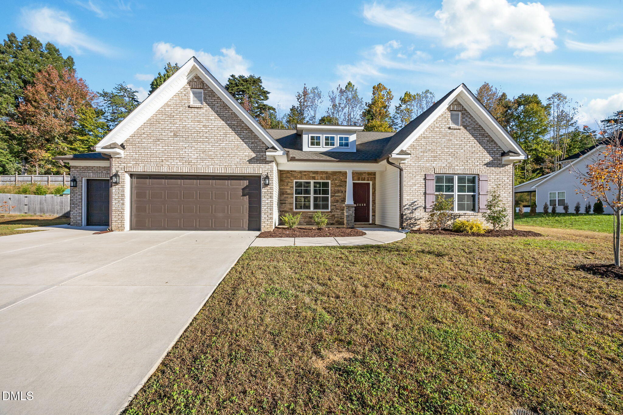 property viewer photo 45