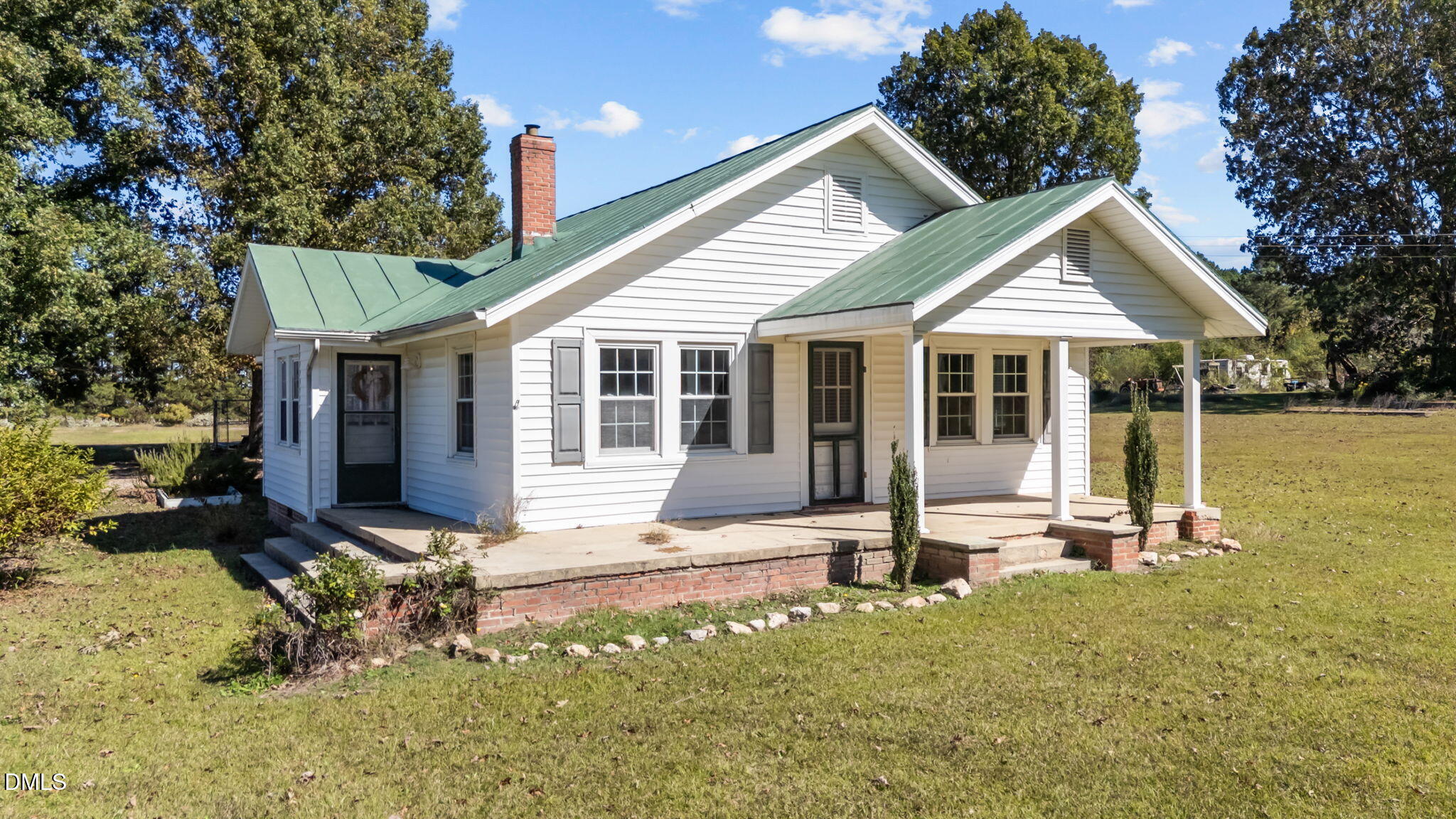 main property photo 2