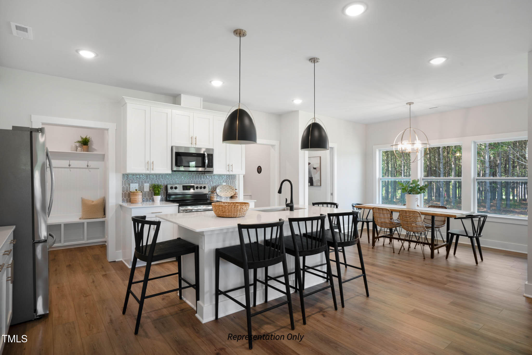 main property photo 48
