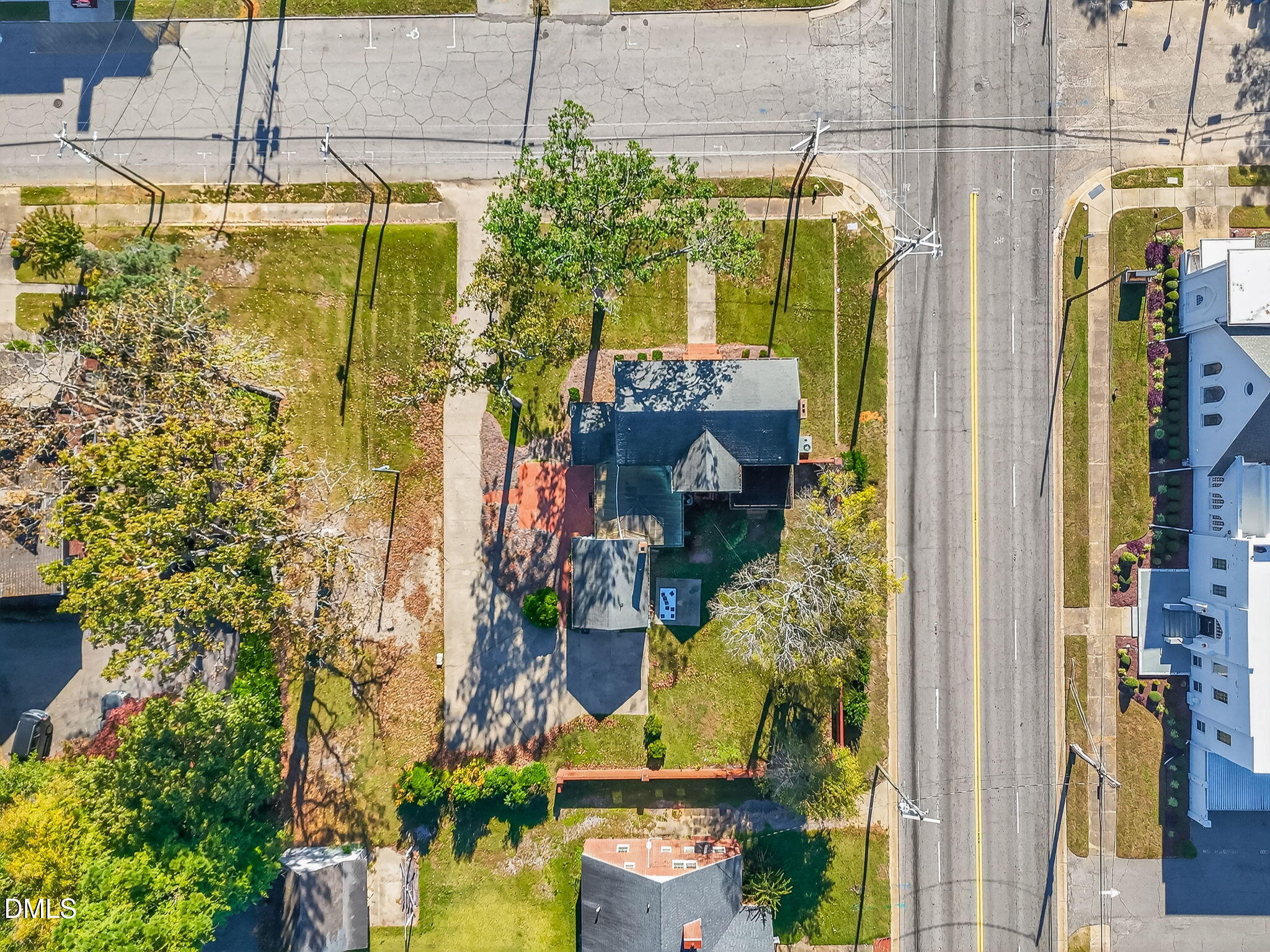 main property photo 57