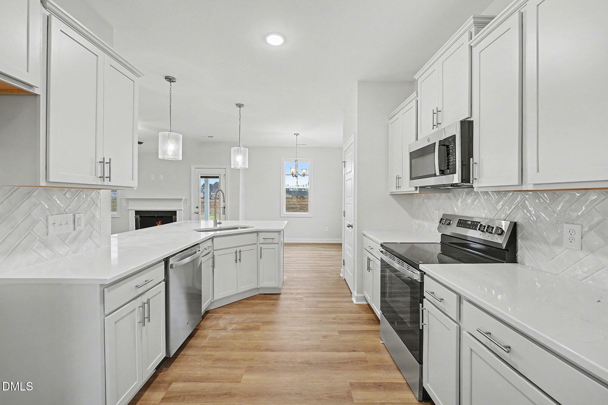 property viewer photo 9