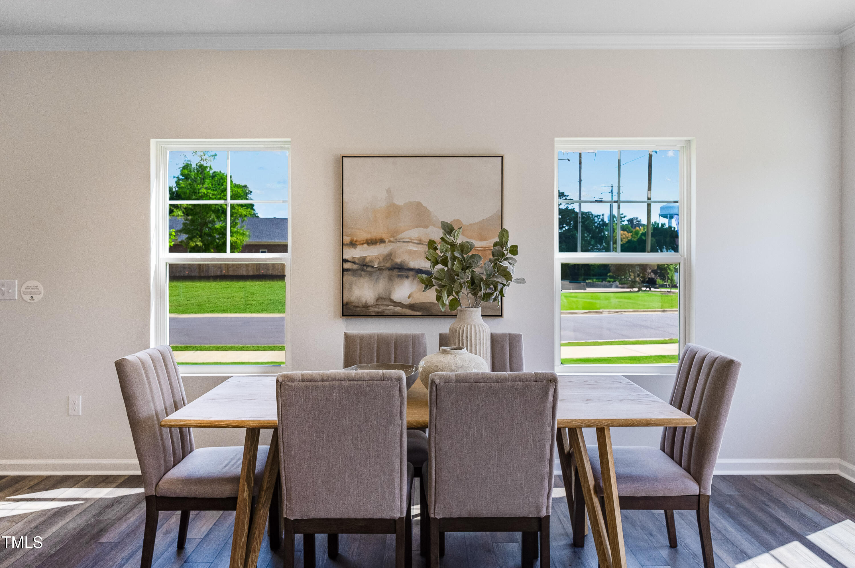 property viewer photo 9