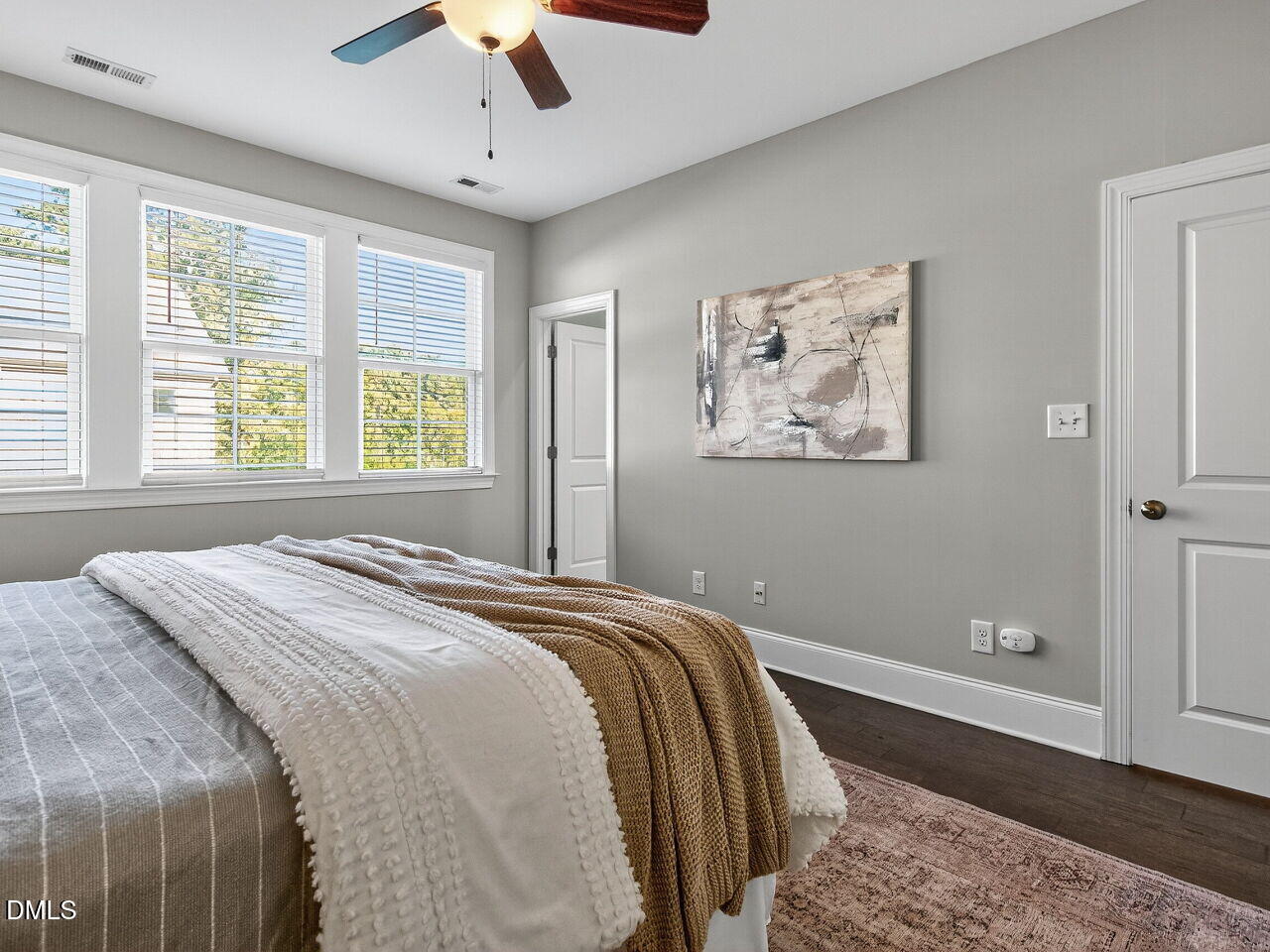 property viewer photo 21