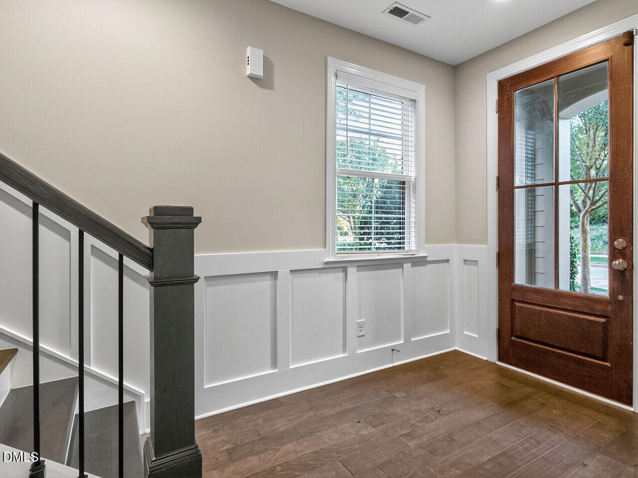 property viewer photo 4