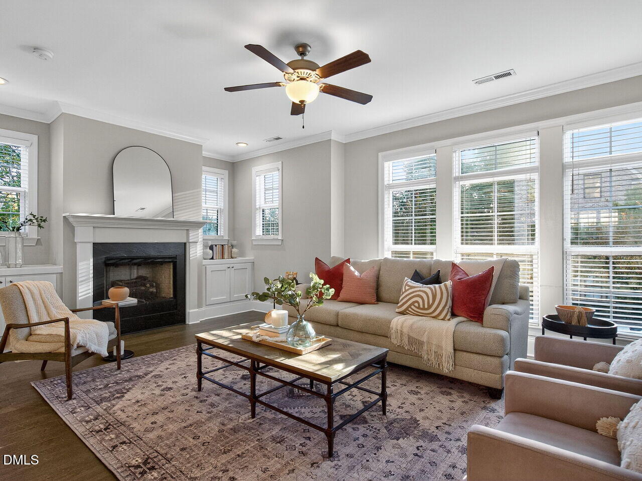 property viewer photo 8