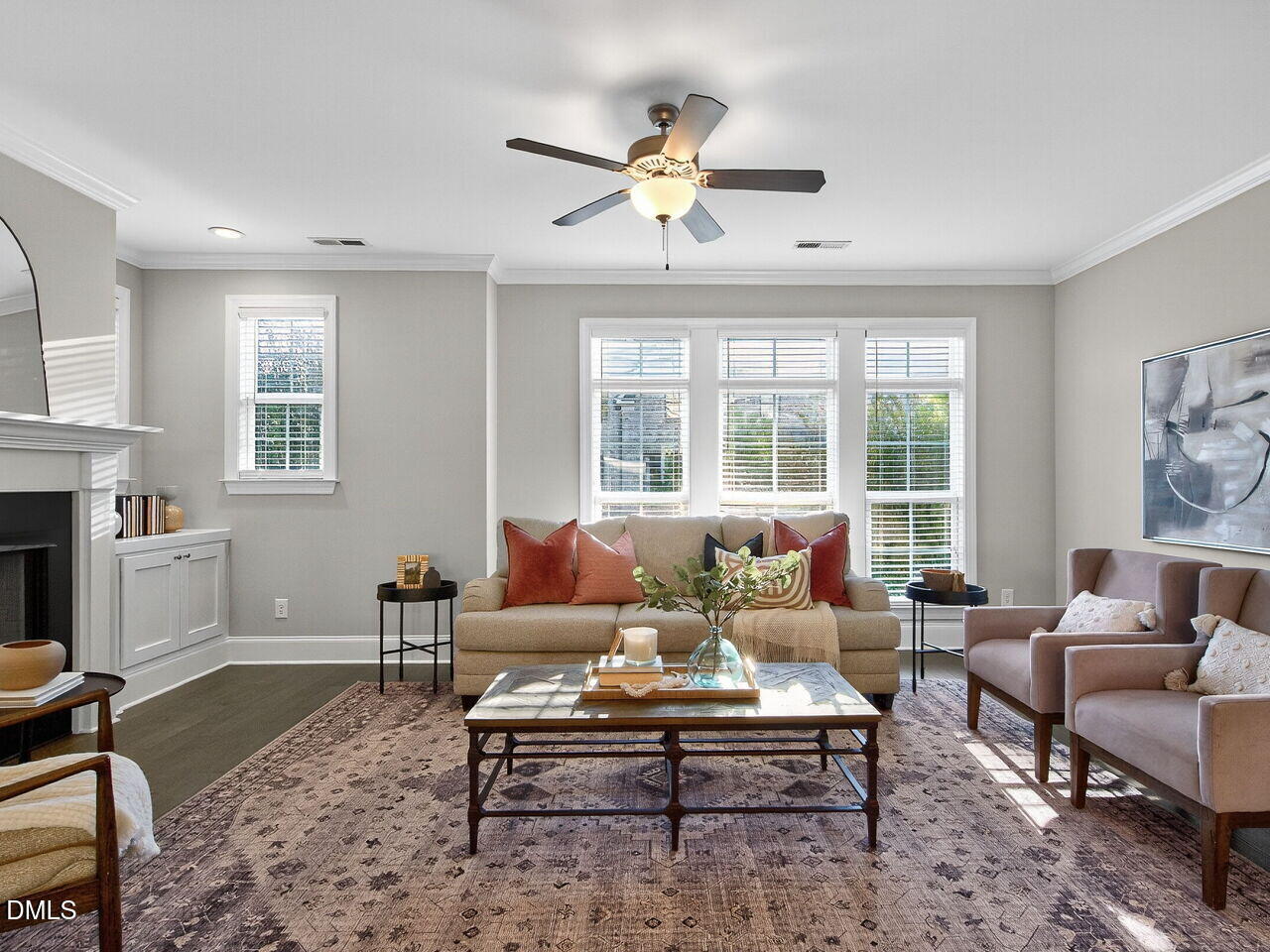 property viewer photo 9