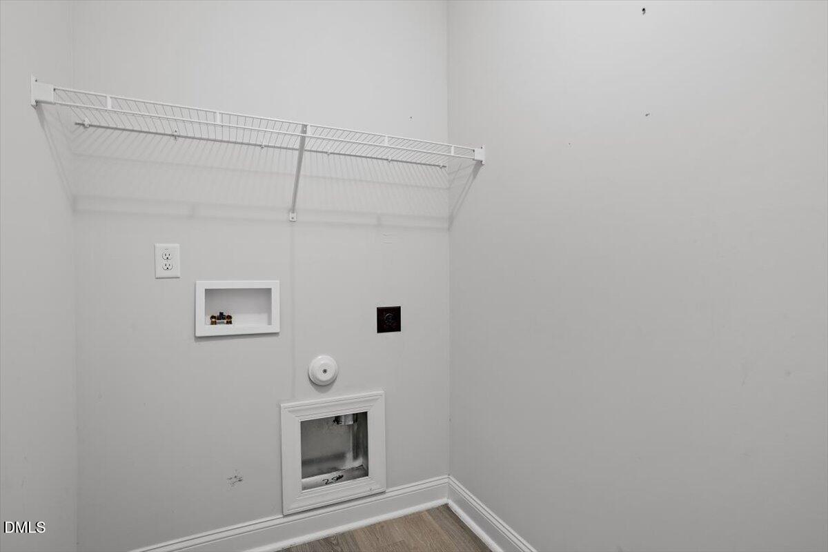 property viewer photo 35