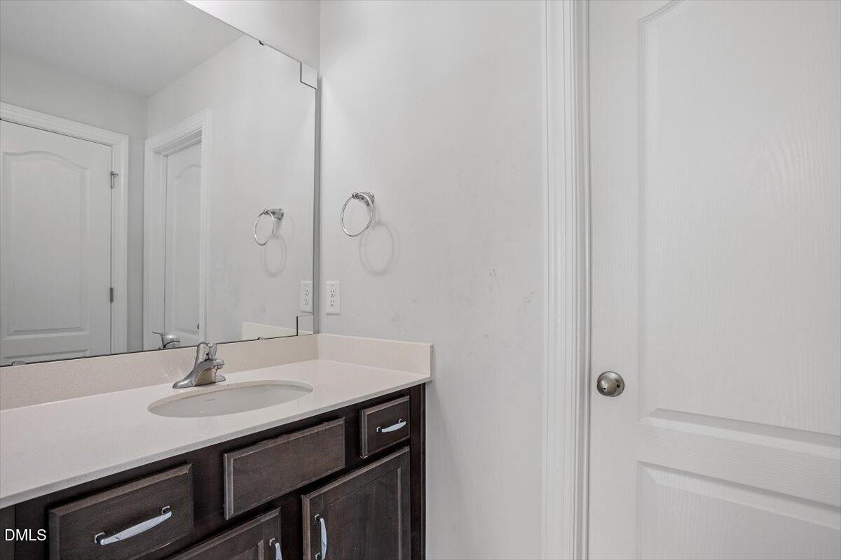 property viewer photo 41