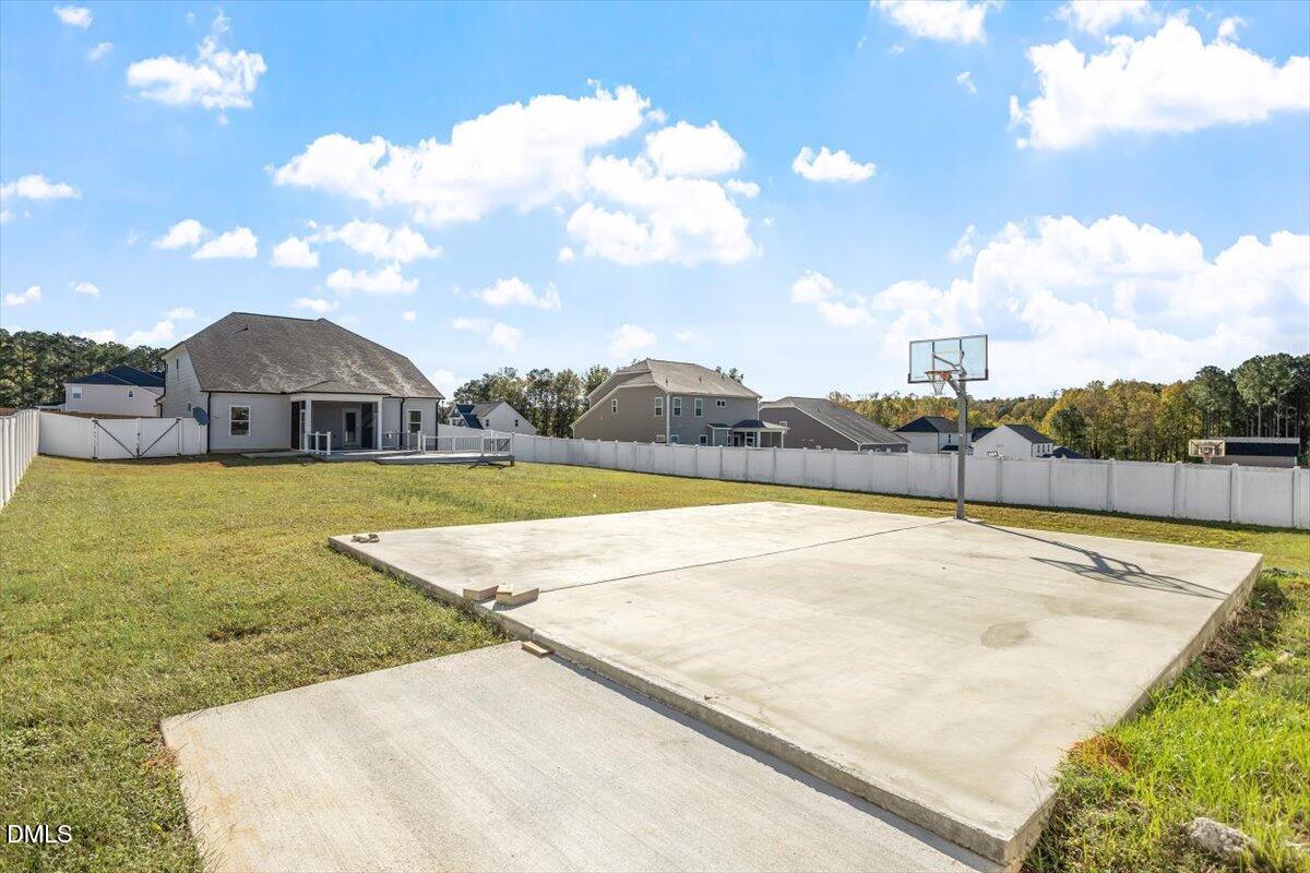 property viewer photo 6