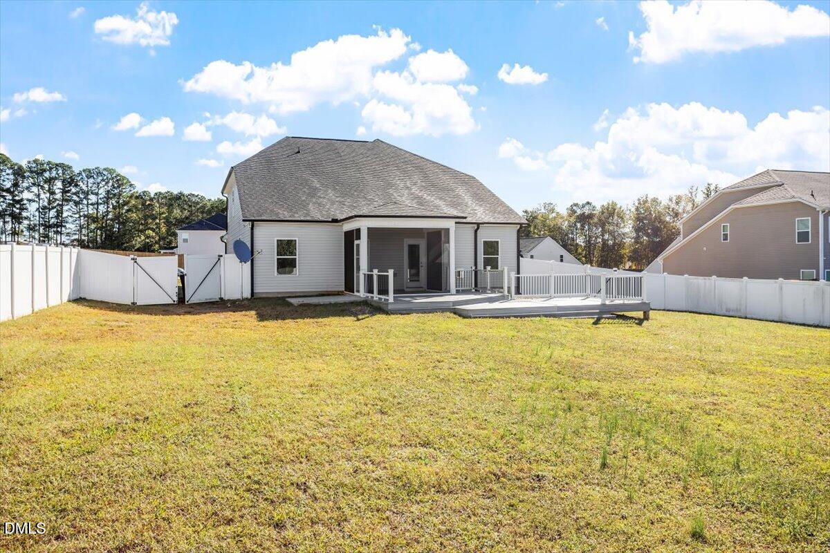 property viewer photo 7