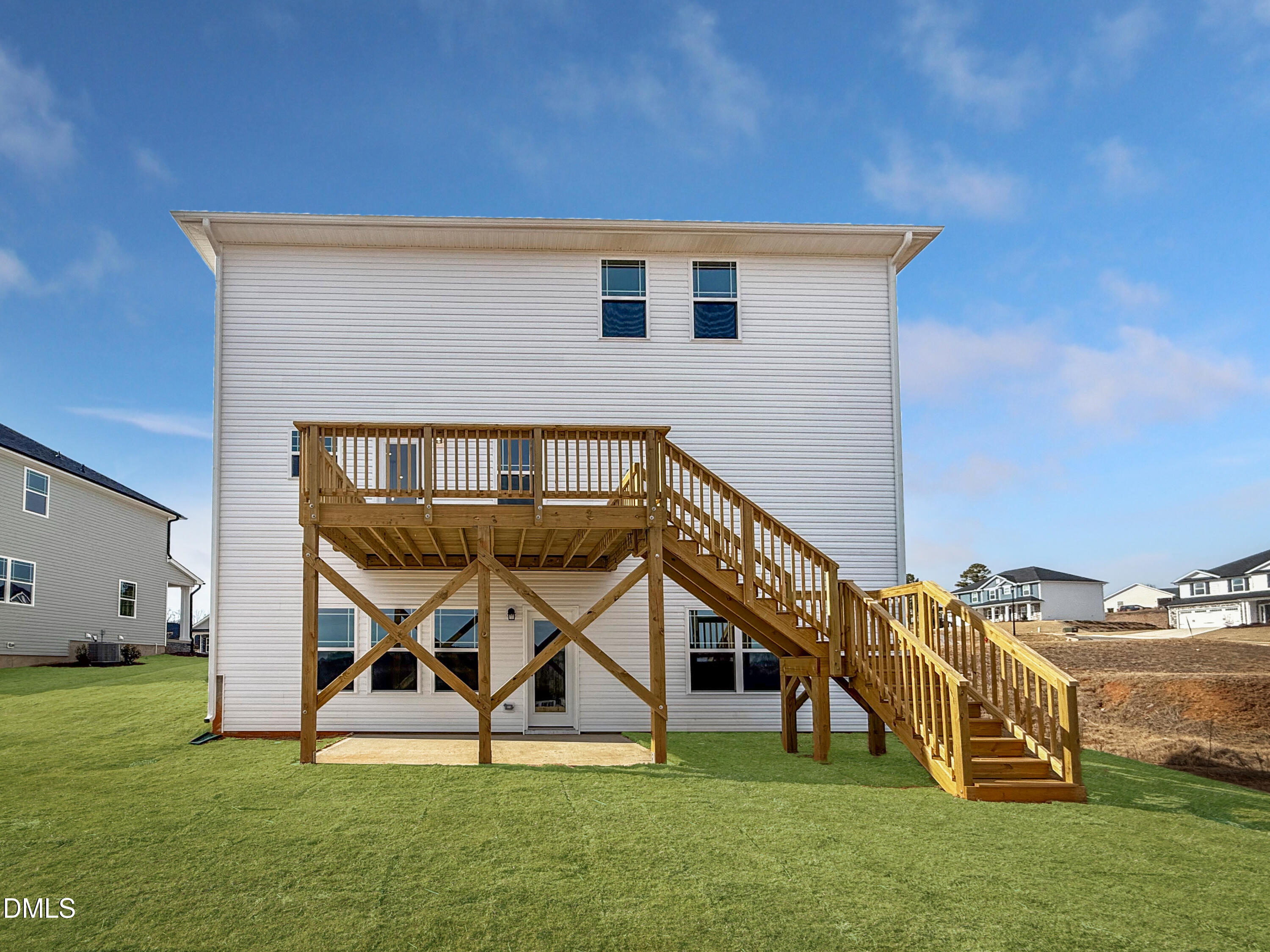 main property photo 38