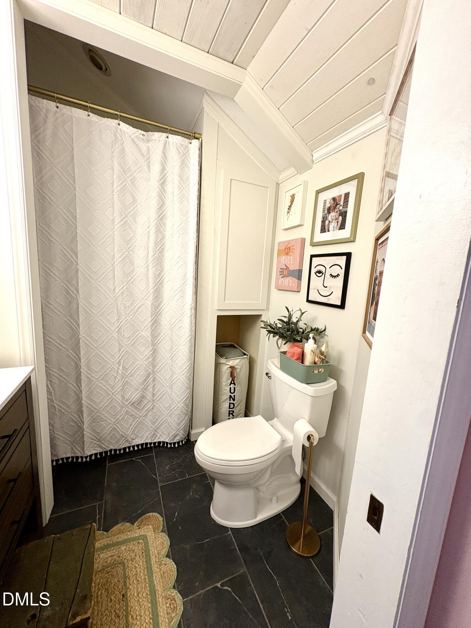 property viewer photo 24