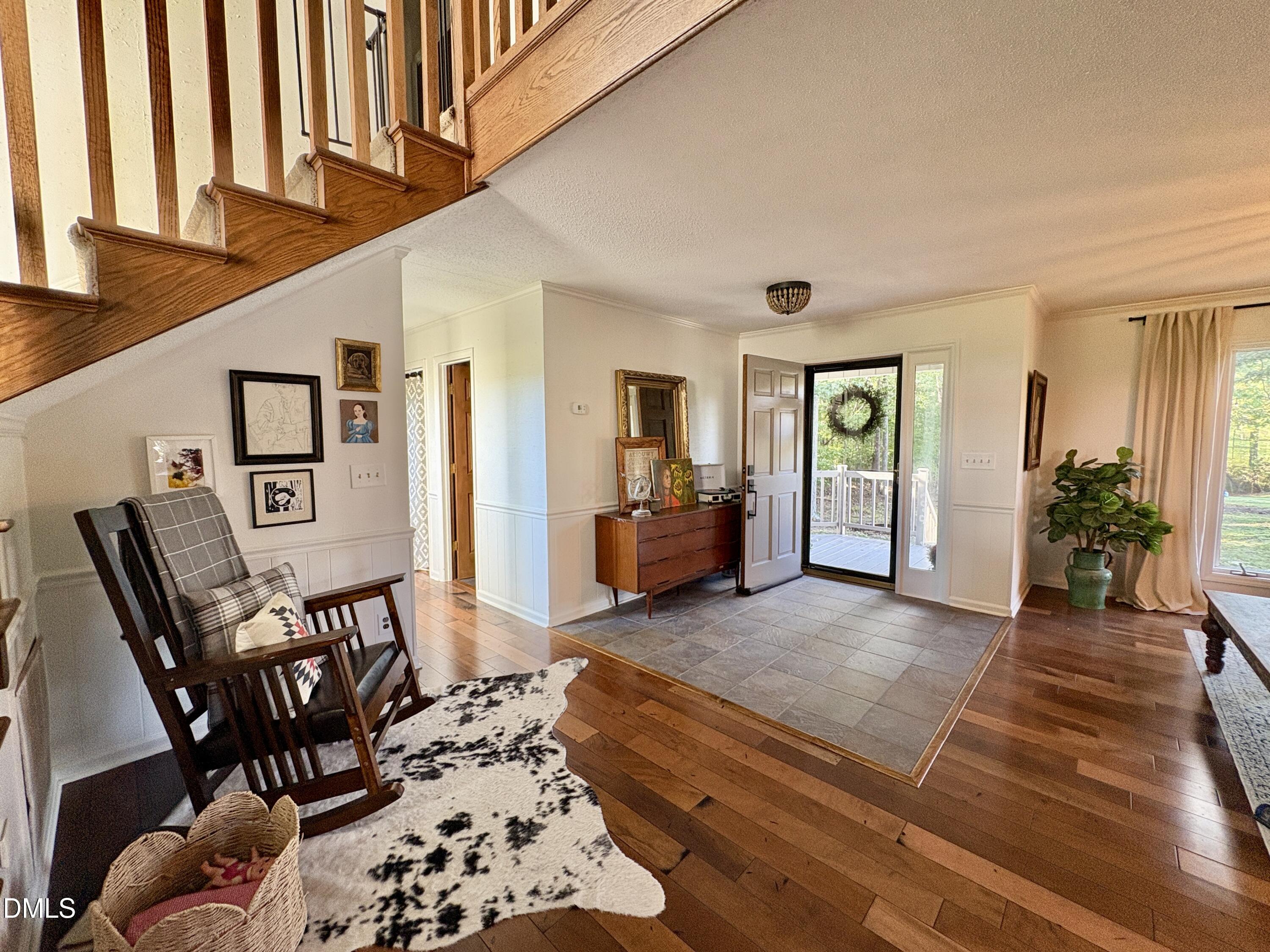 property viewer photo 5
