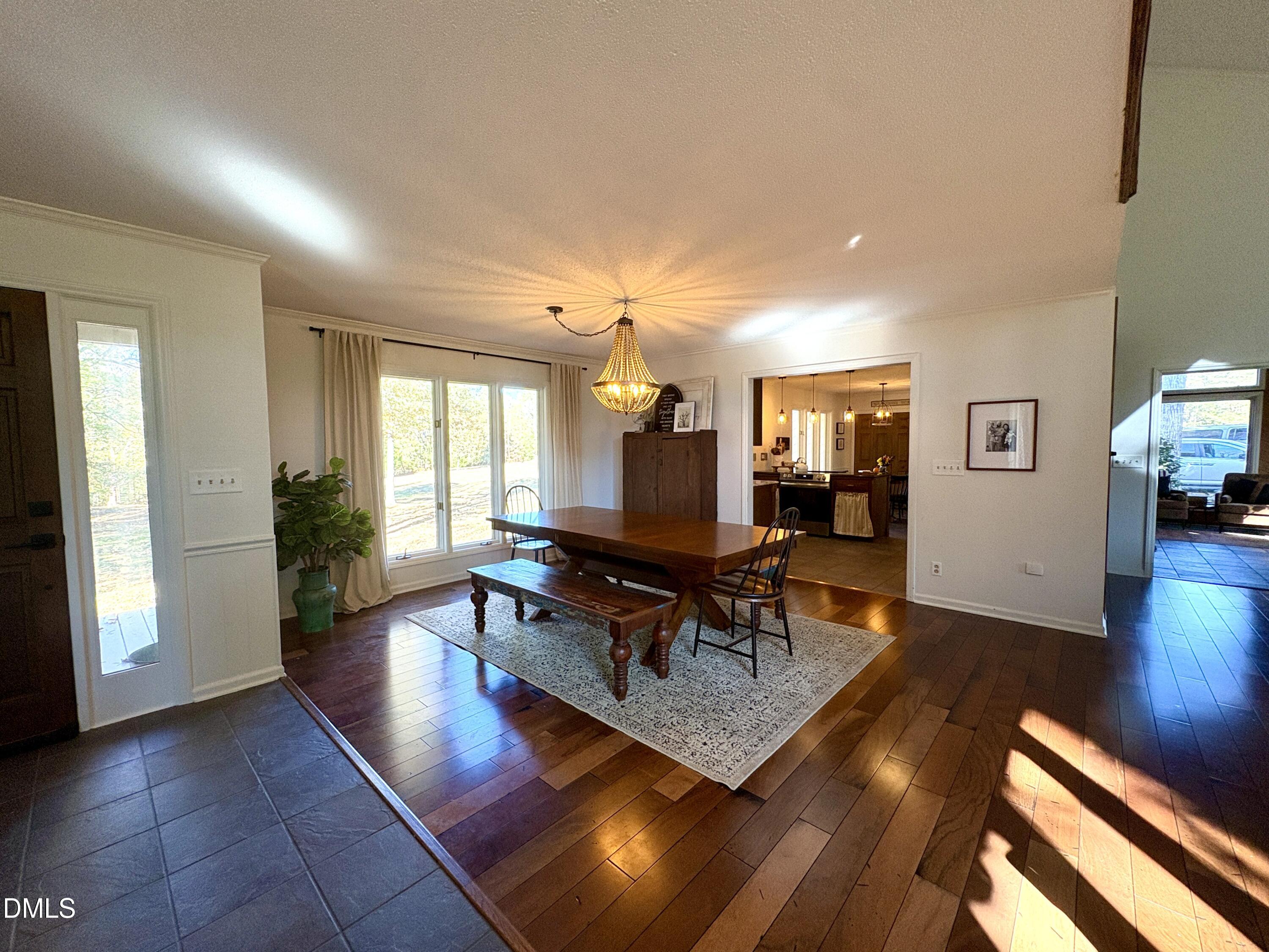 property viewer photo 8