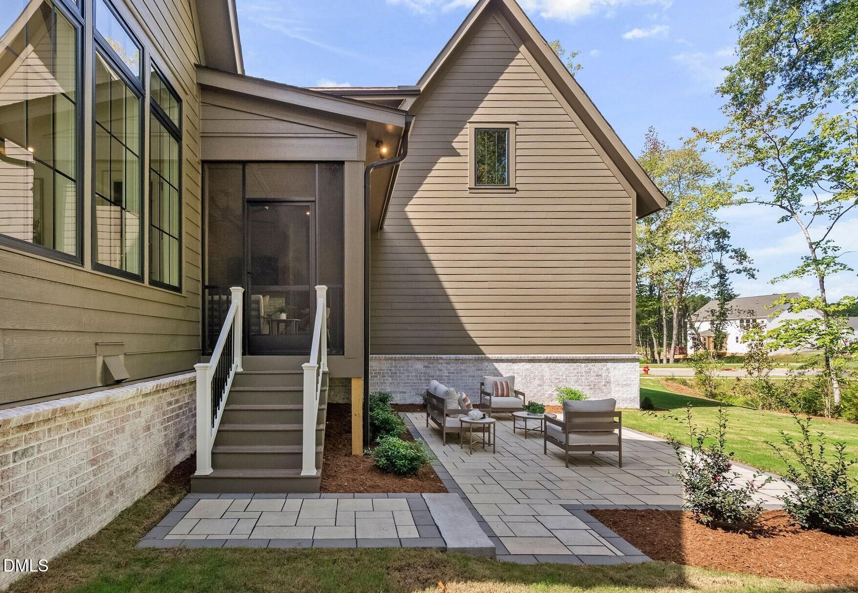 main property photo 51
