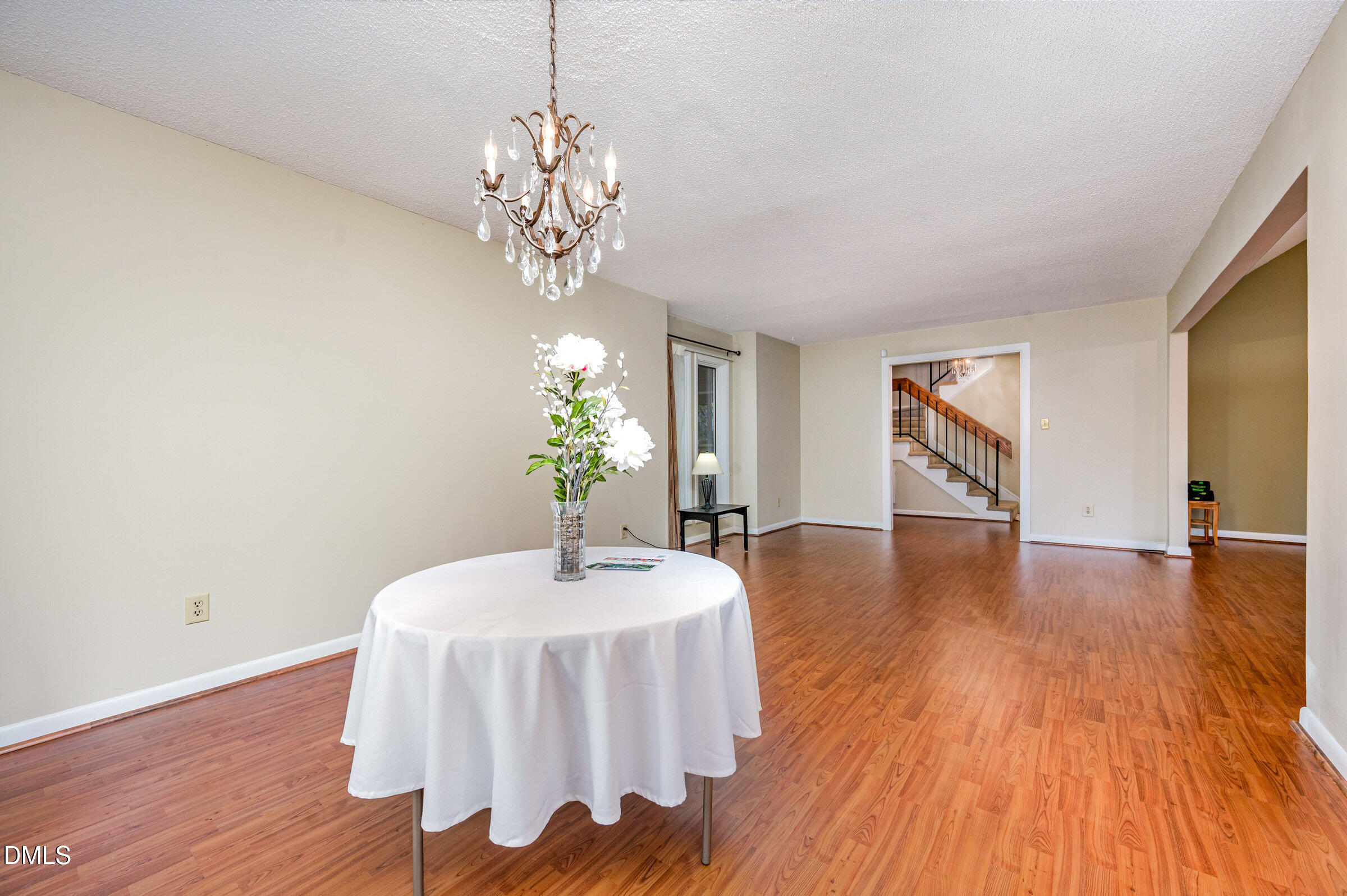 property viewer photo 12