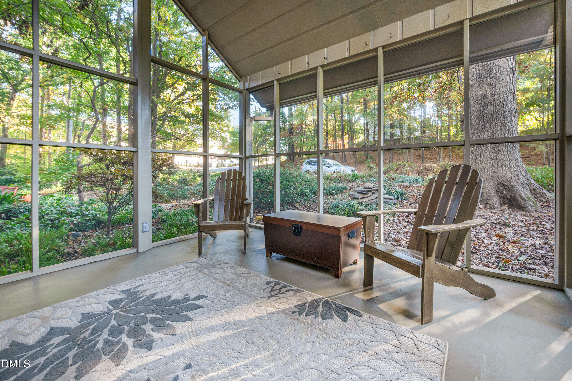 property viewer photo 26