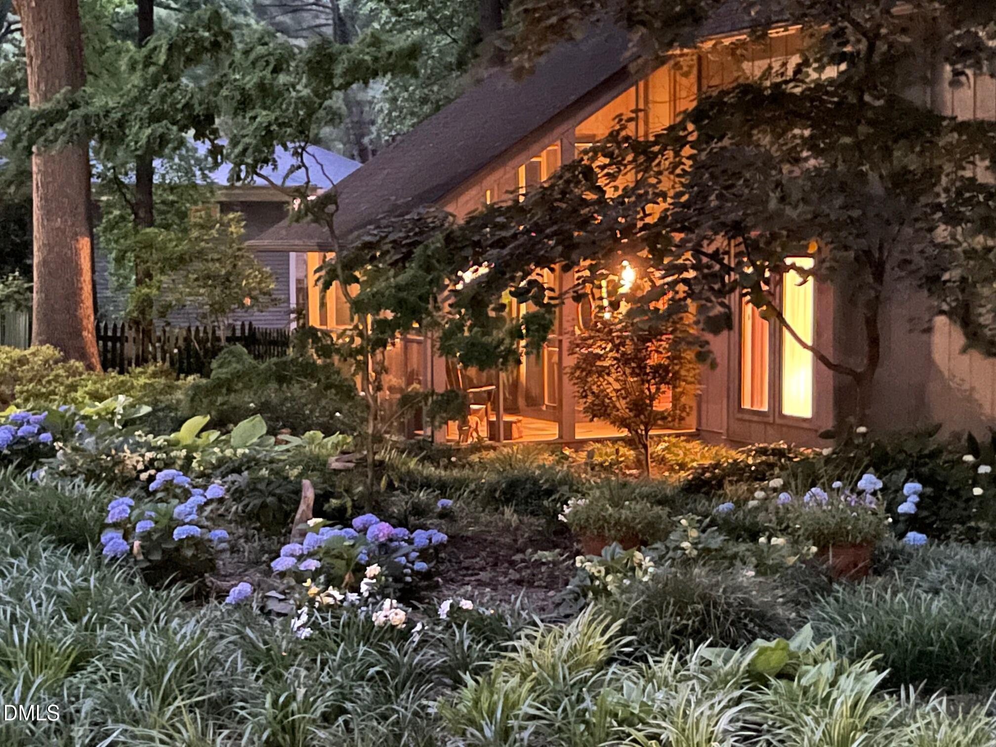 property viewer photo 38