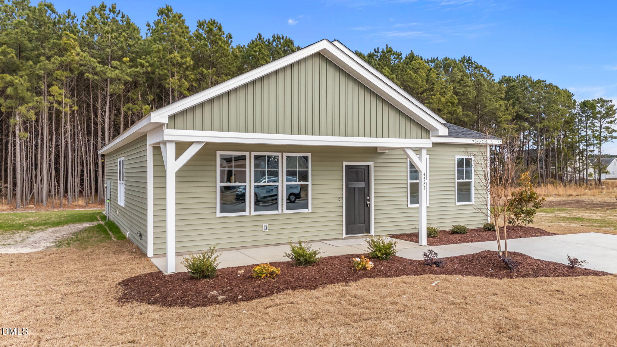 main property photo 2