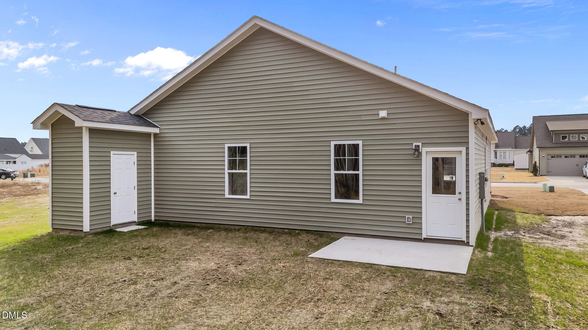 main property photo 29