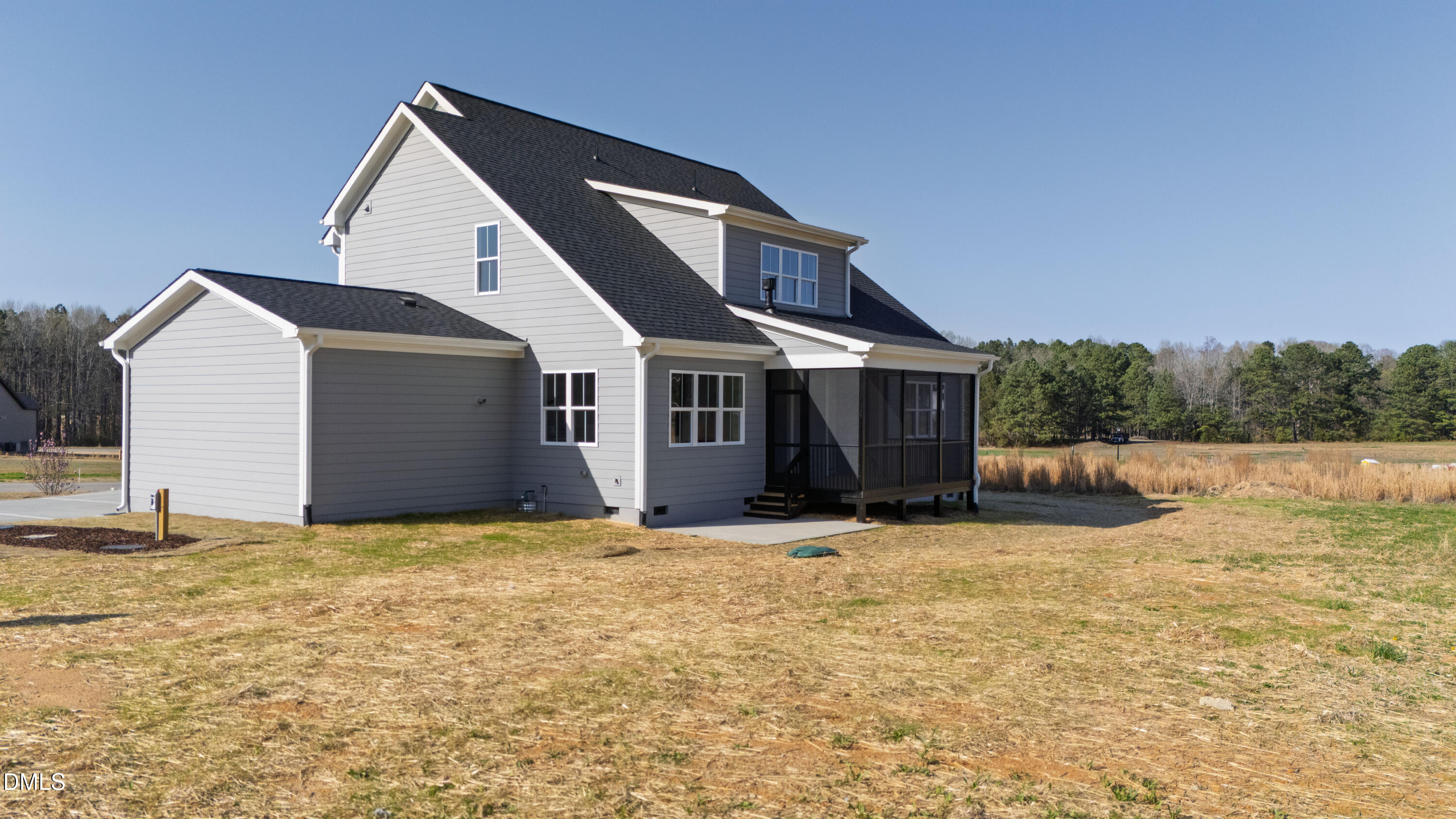 main property photo 50